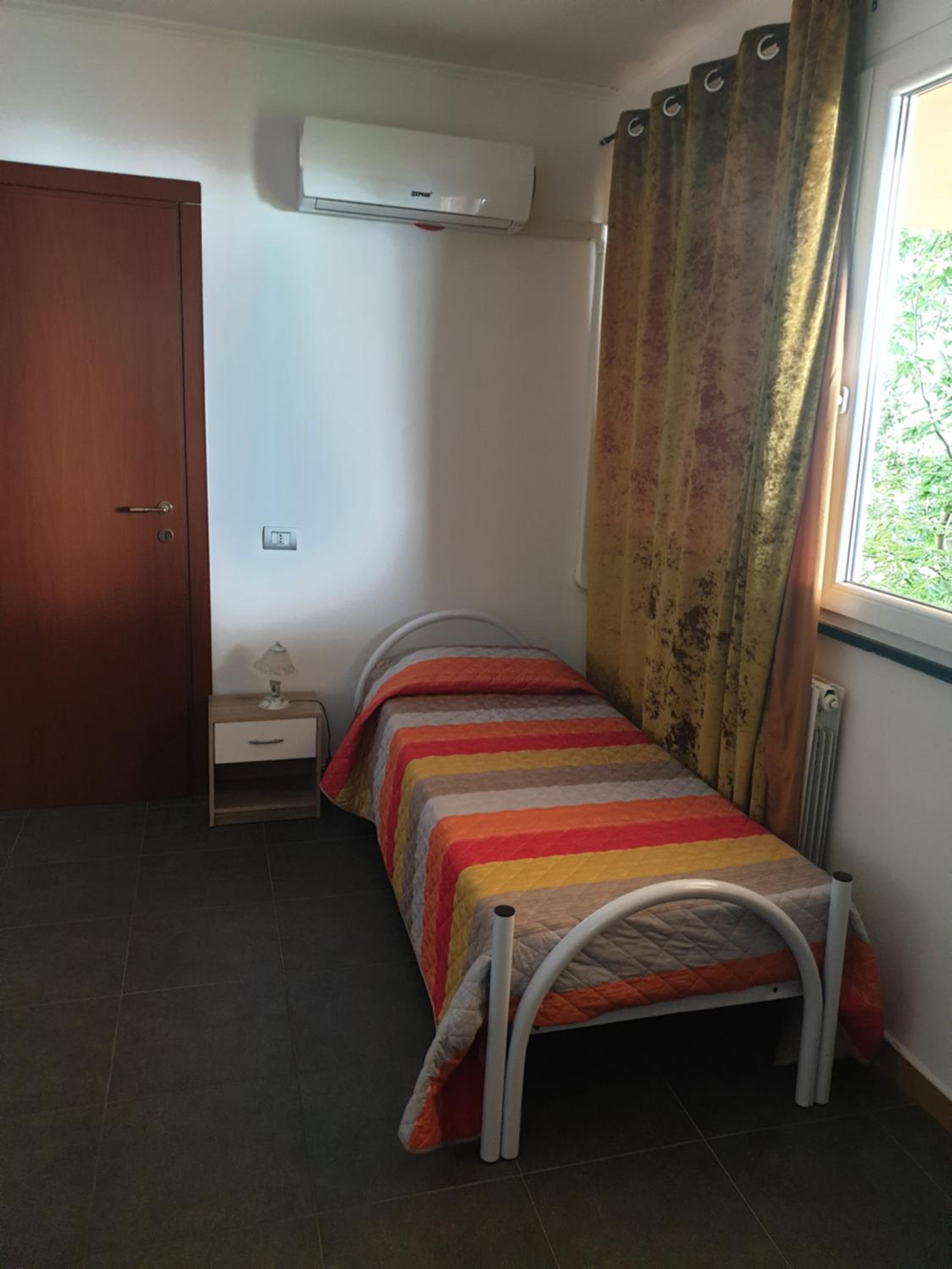 Large Double Room photo 1