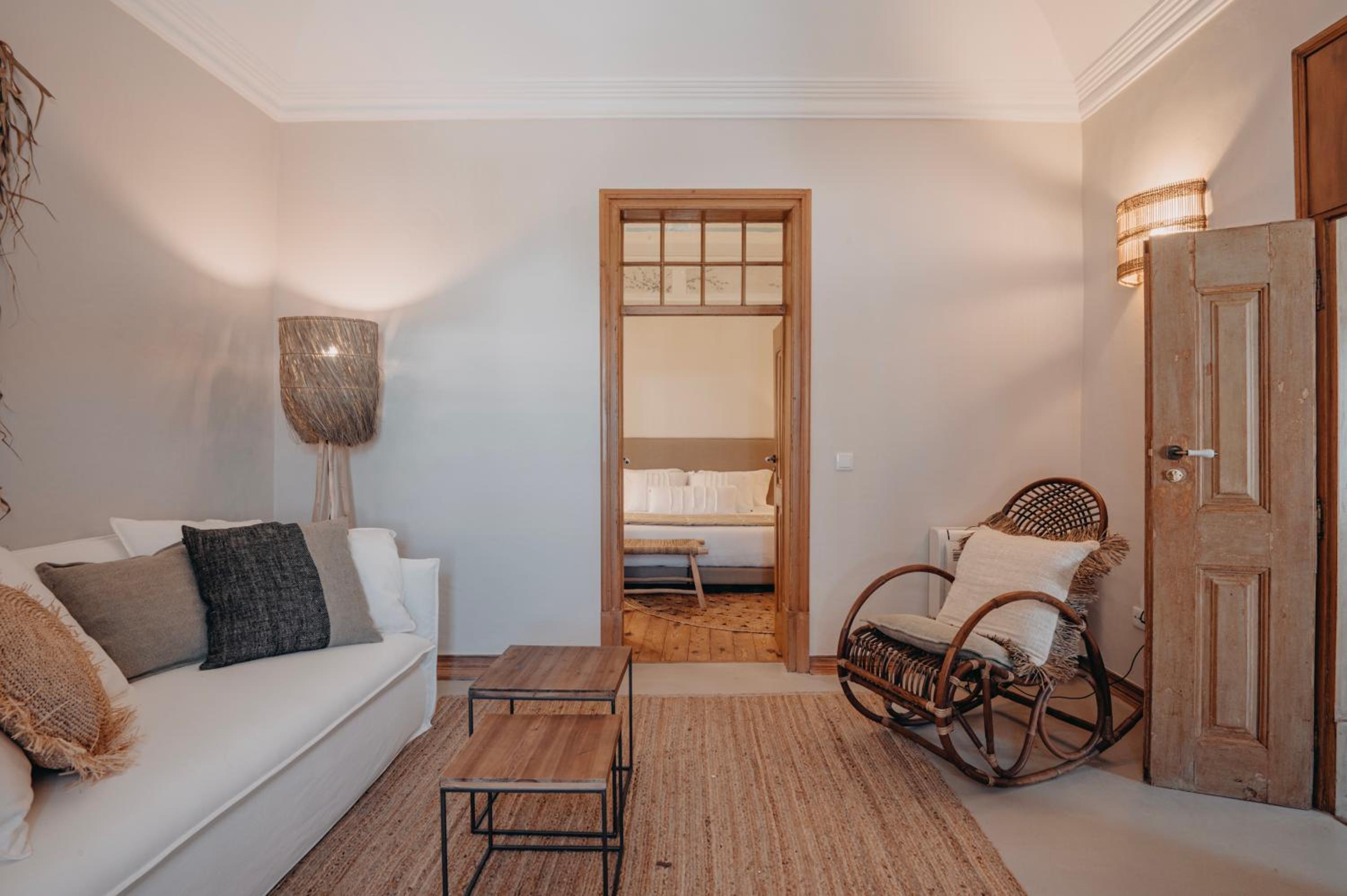 Premium Suite - Photo 15
