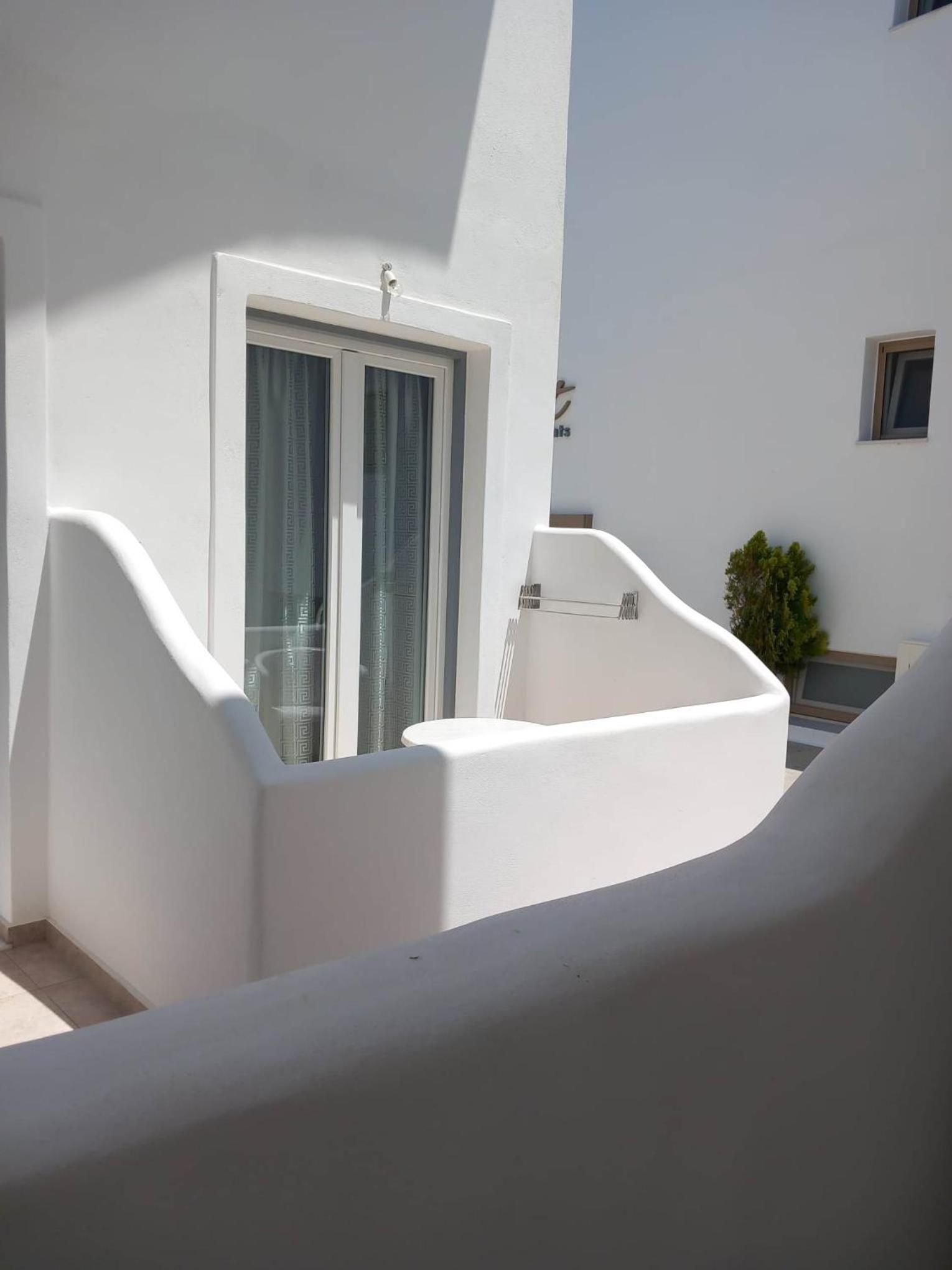 Double Room with Terrace - Photo 3