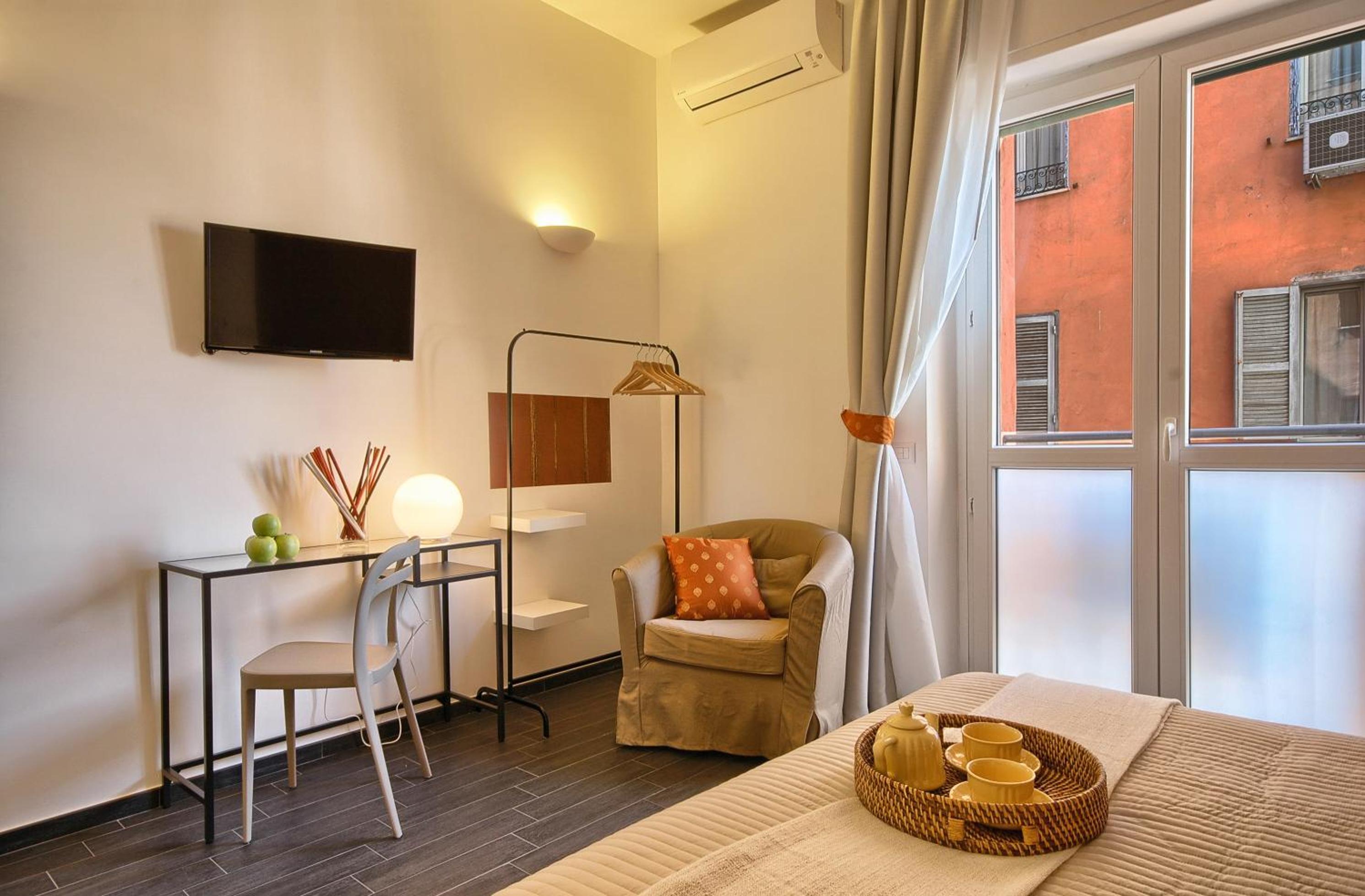 Large Double Room photo 2