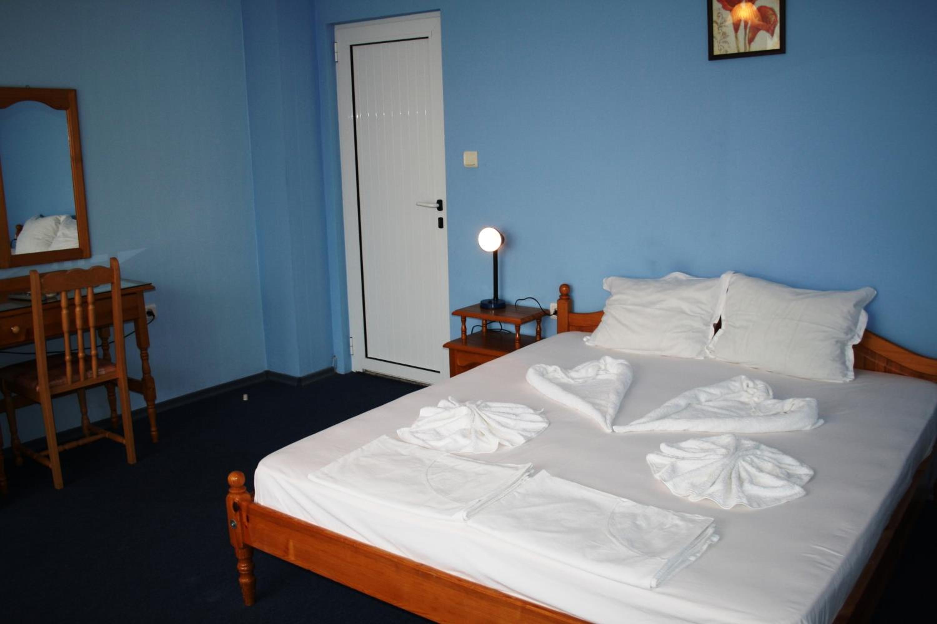 Triple Room photo 3
