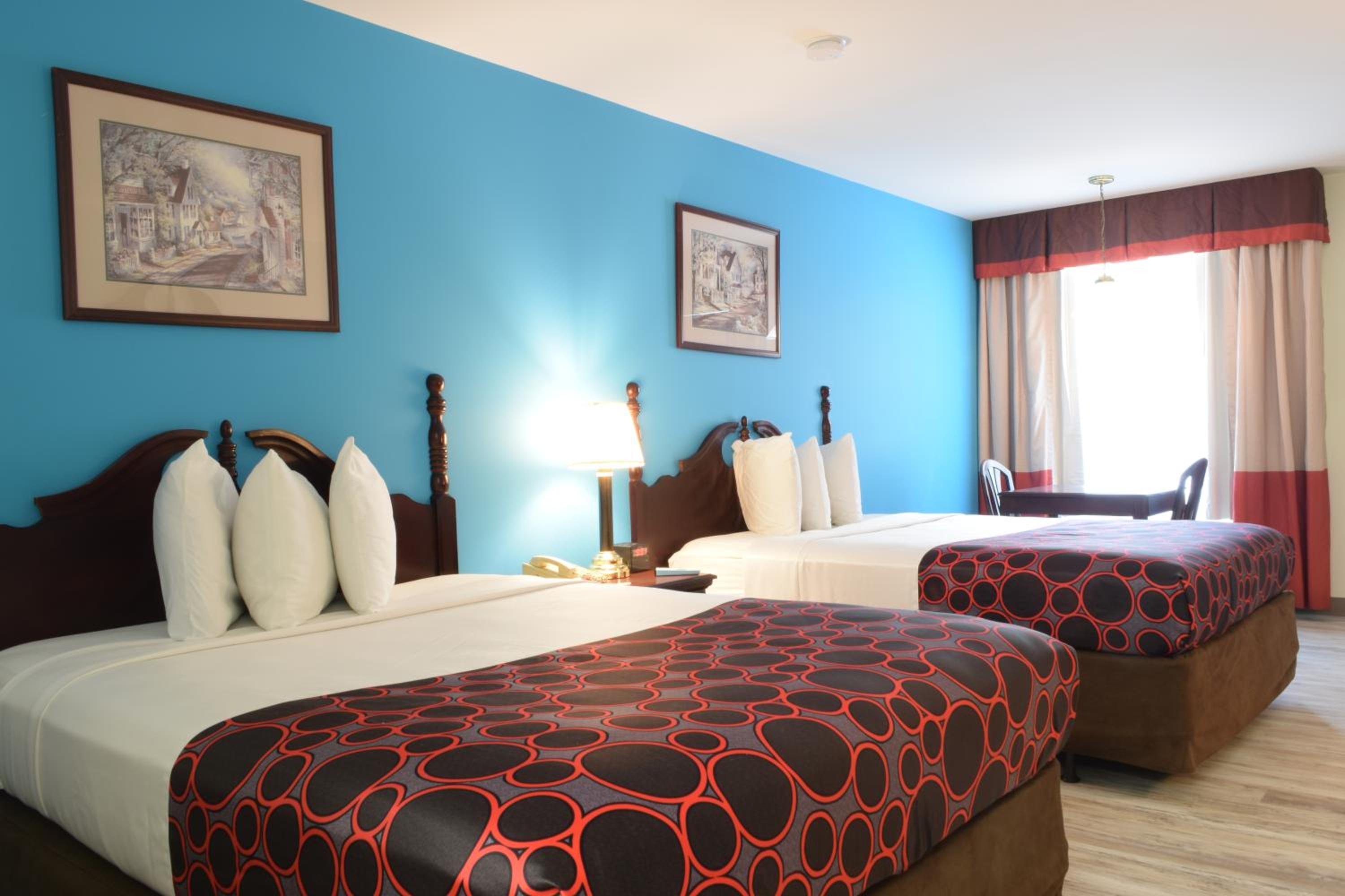 Deluxe Queen Room - Photo 4