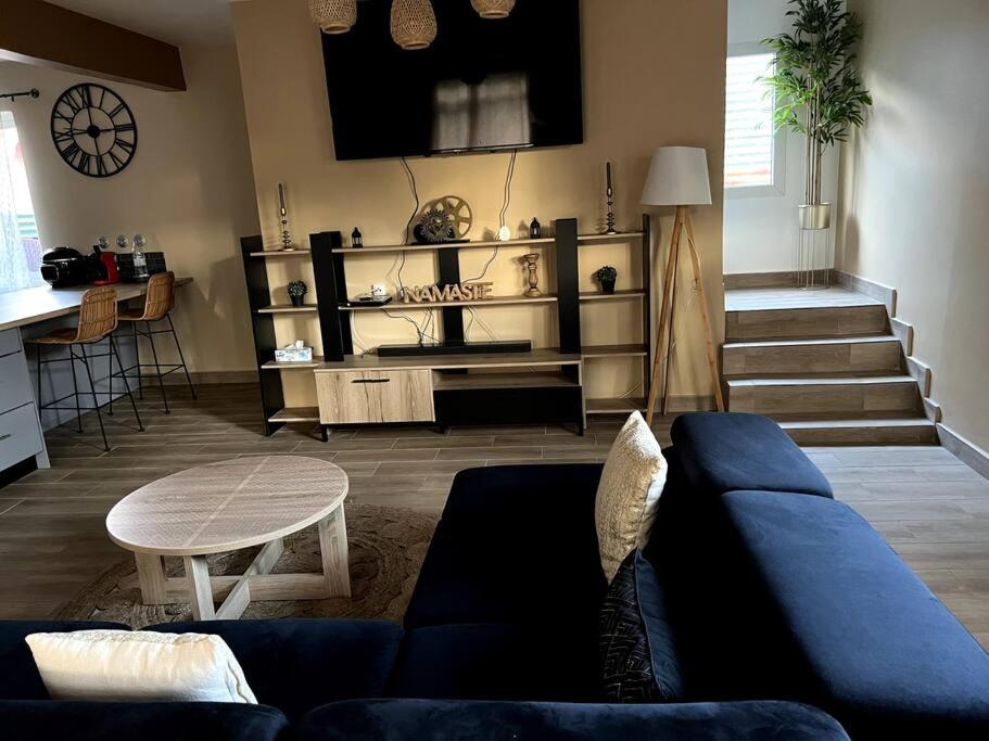 Three-Bedroom Villa photo 3