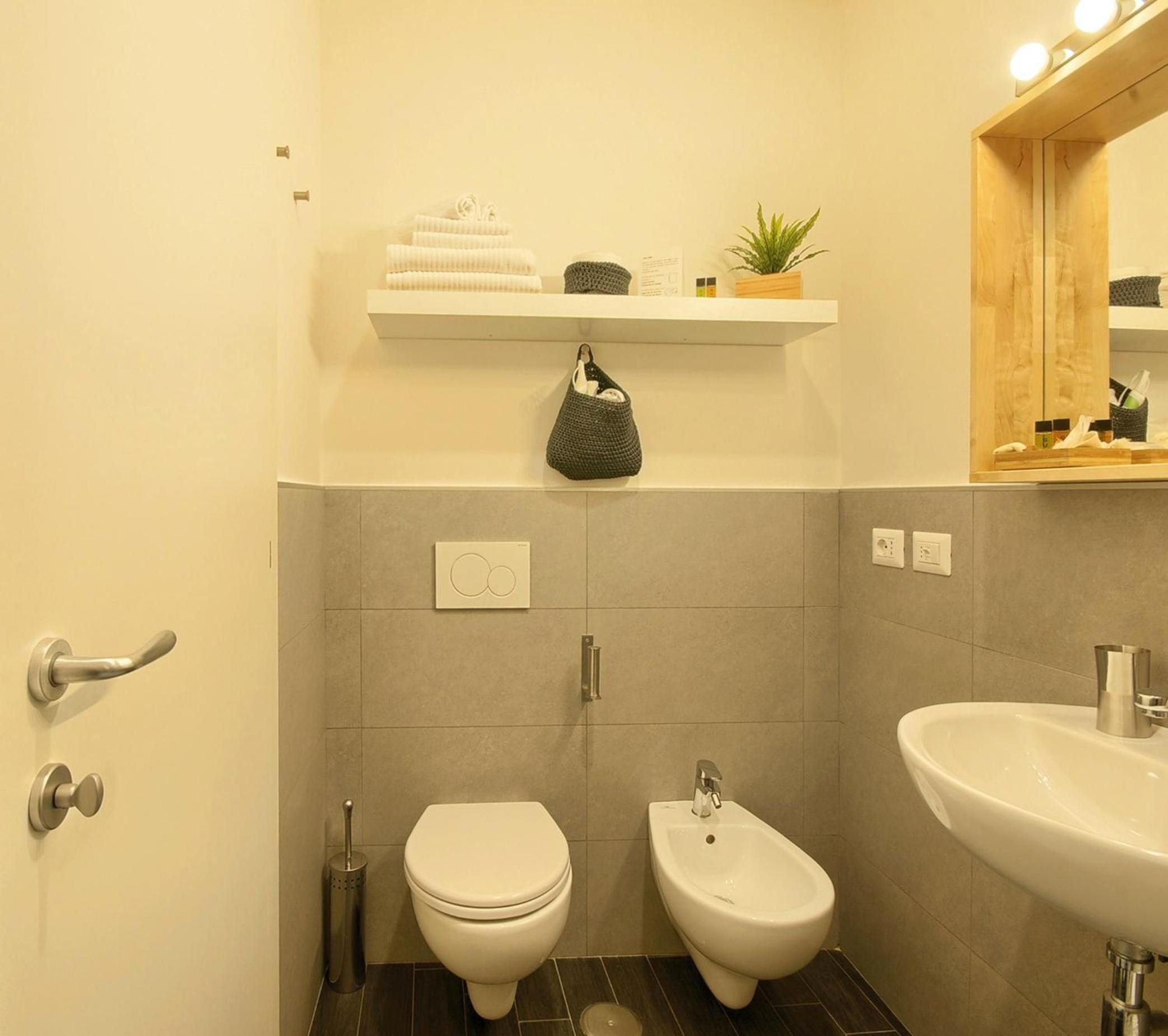 Deluxe Double or Twin Room with Balcony photo 2