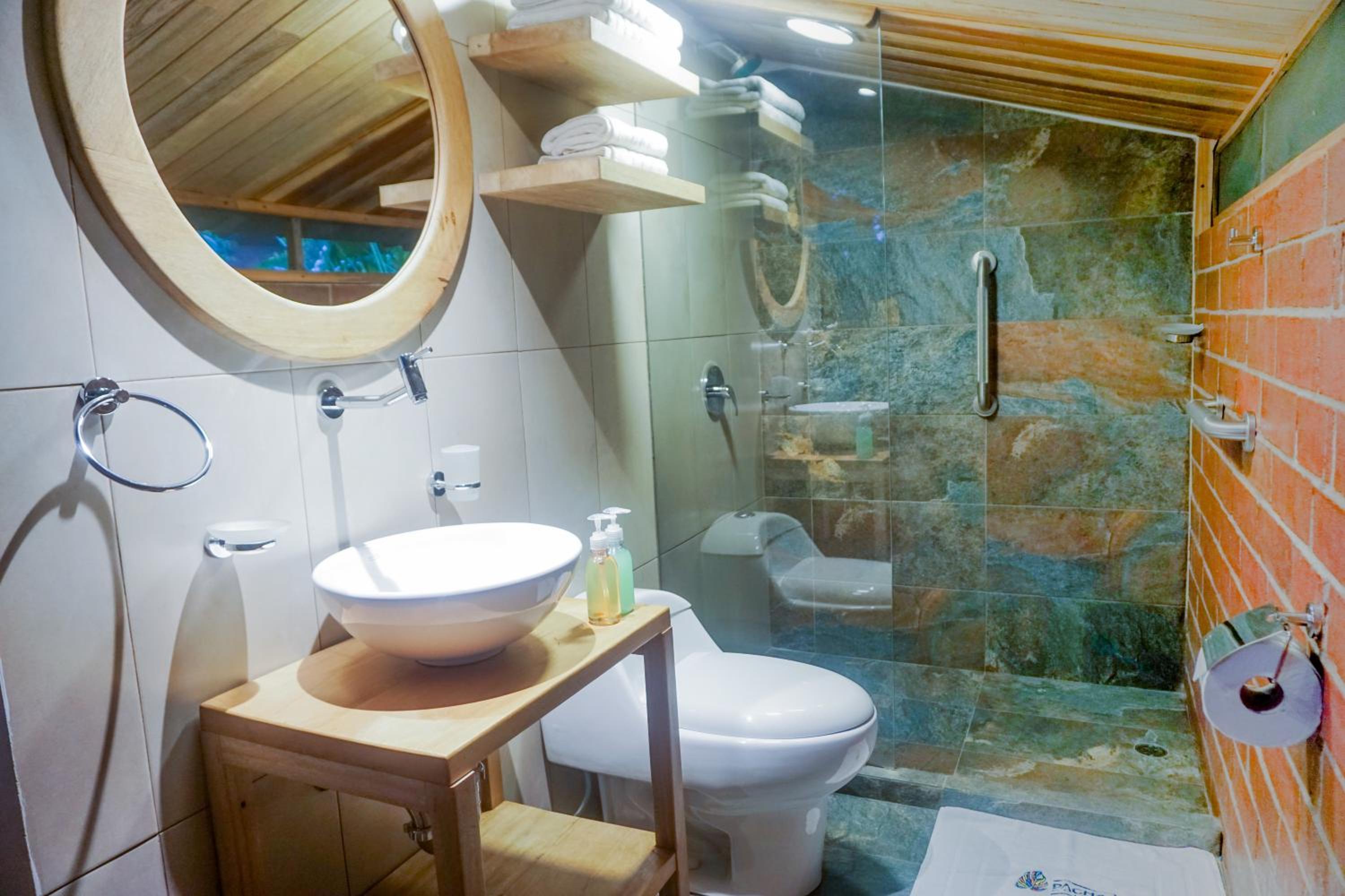 Double Or Twin Room With Private Bathroom photo 2
