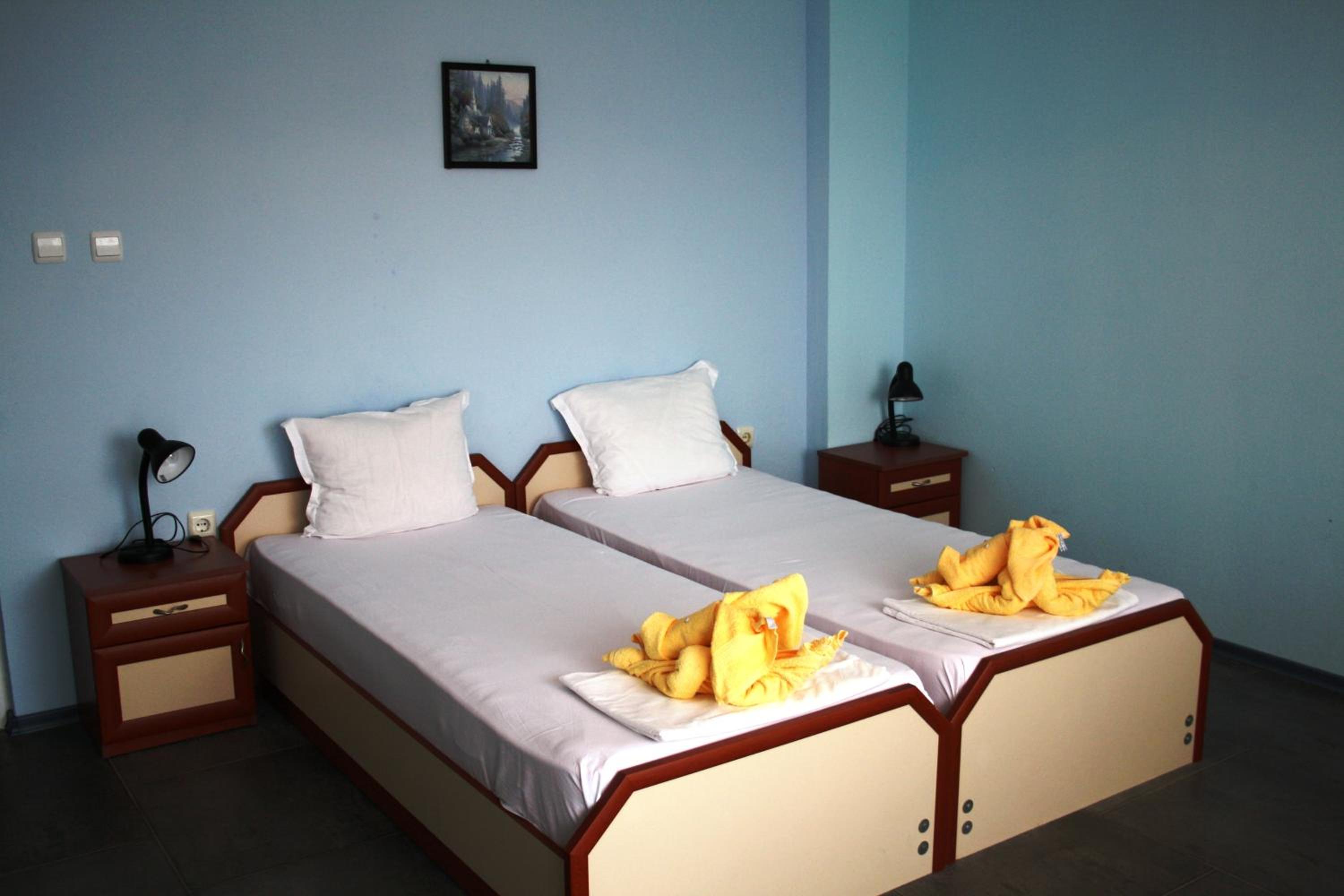 Triple Room photo 2