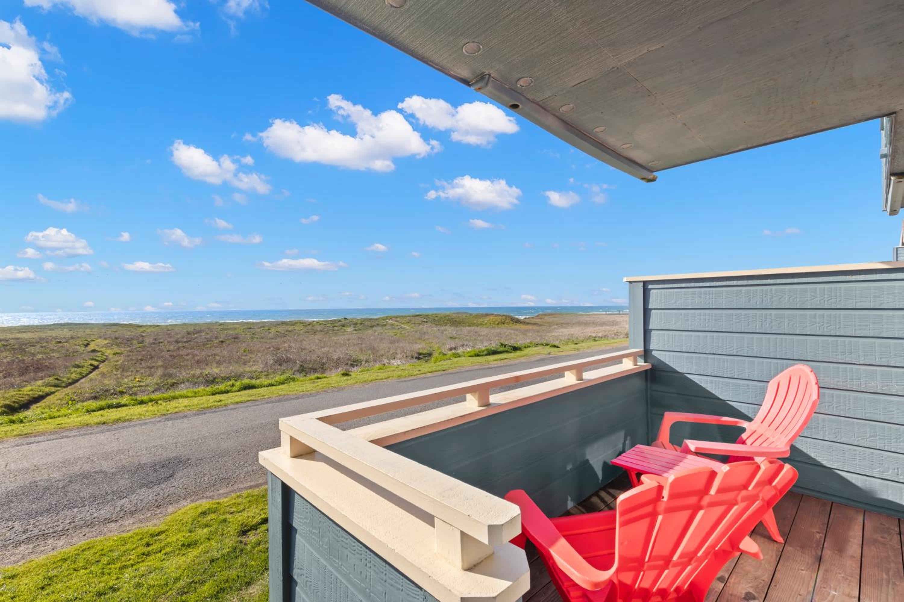 King Room with Ocean View - Photo 2