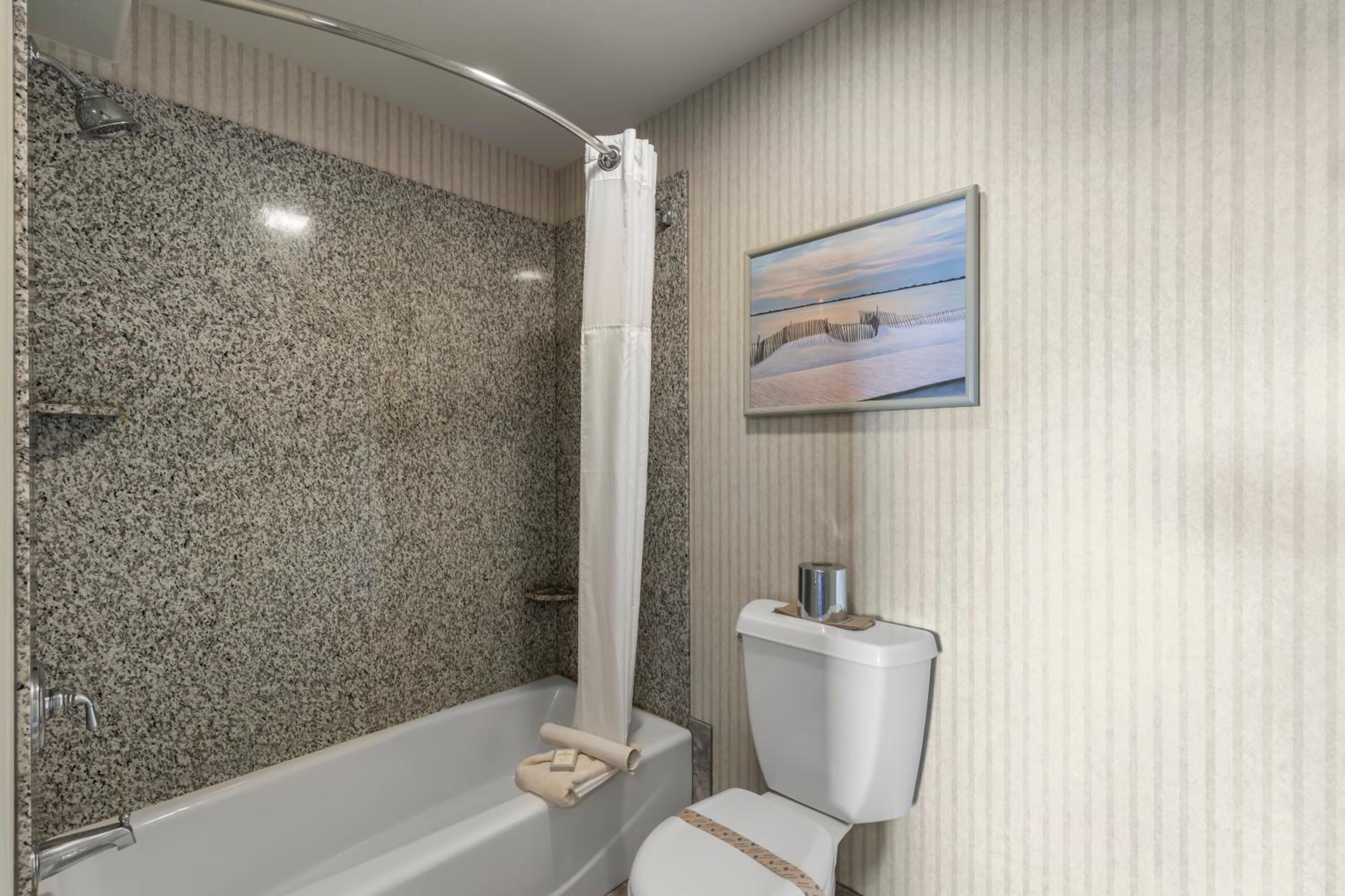 King Room with Ocean View - Photo 4