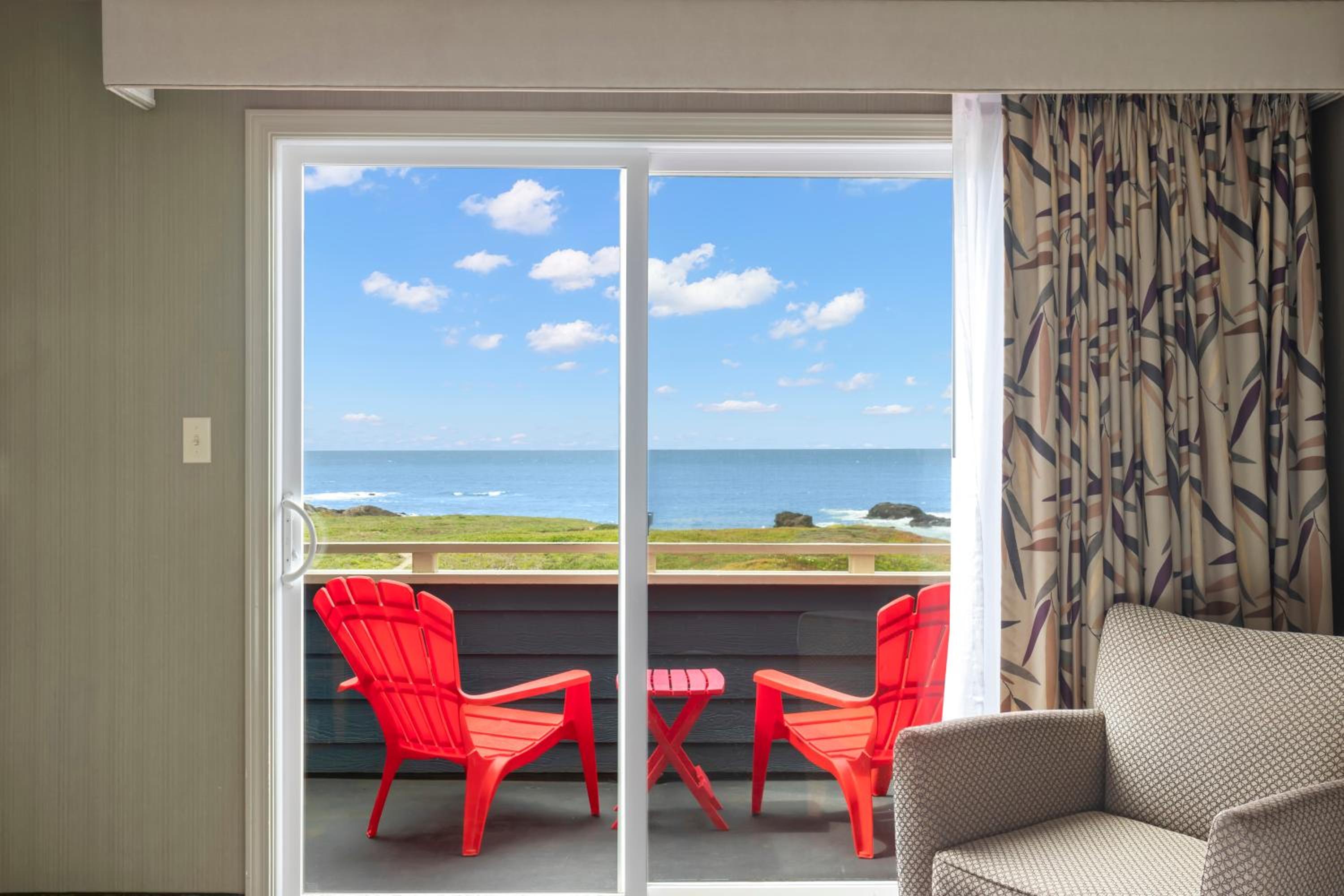 Two Queen Beds with Ocean View - Photo 12