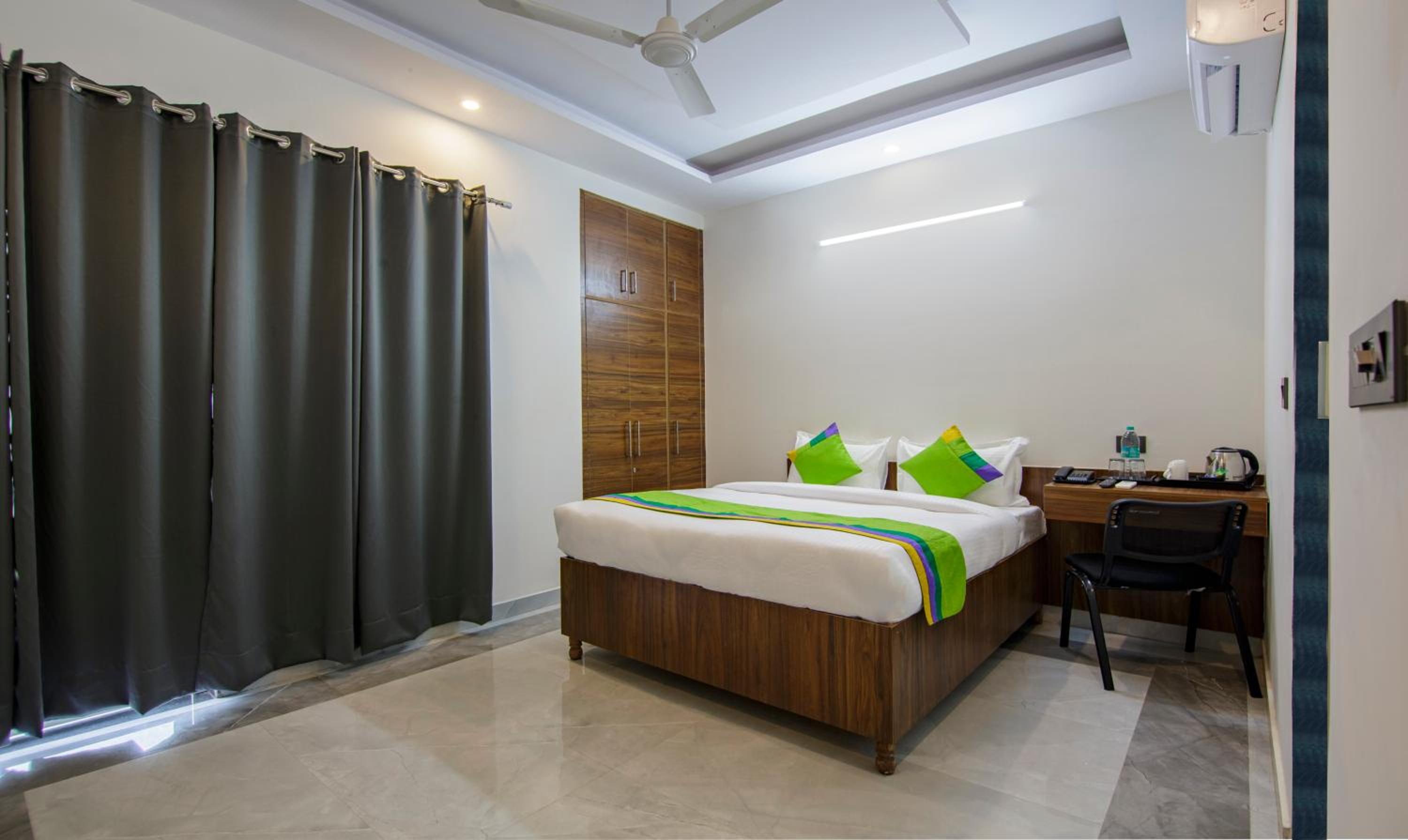 Deluxe Room with Balcony