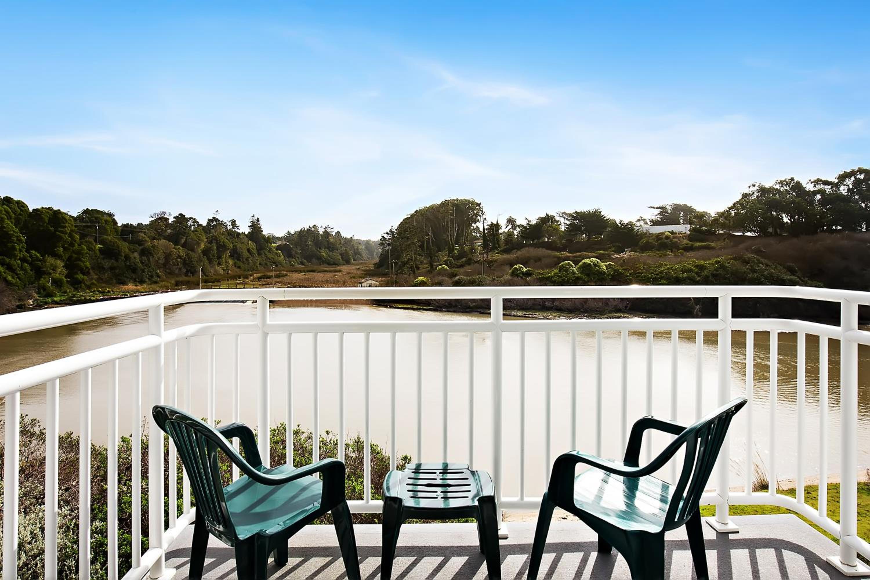 1 King Soaking Tub with Balcony Estuary View - Photo 5