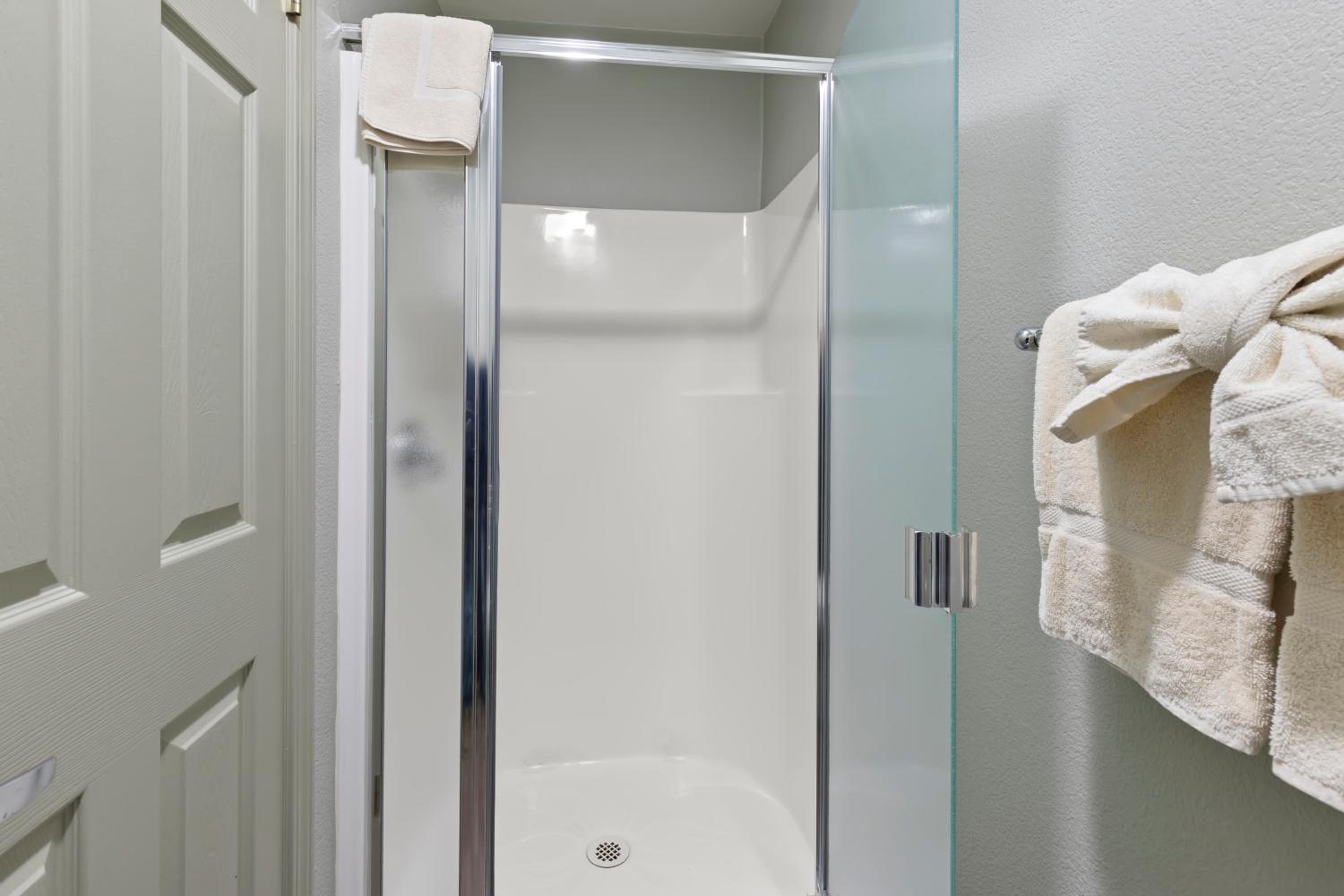 1 King Soaking Tub with Balcony Estuary View - Photo 9