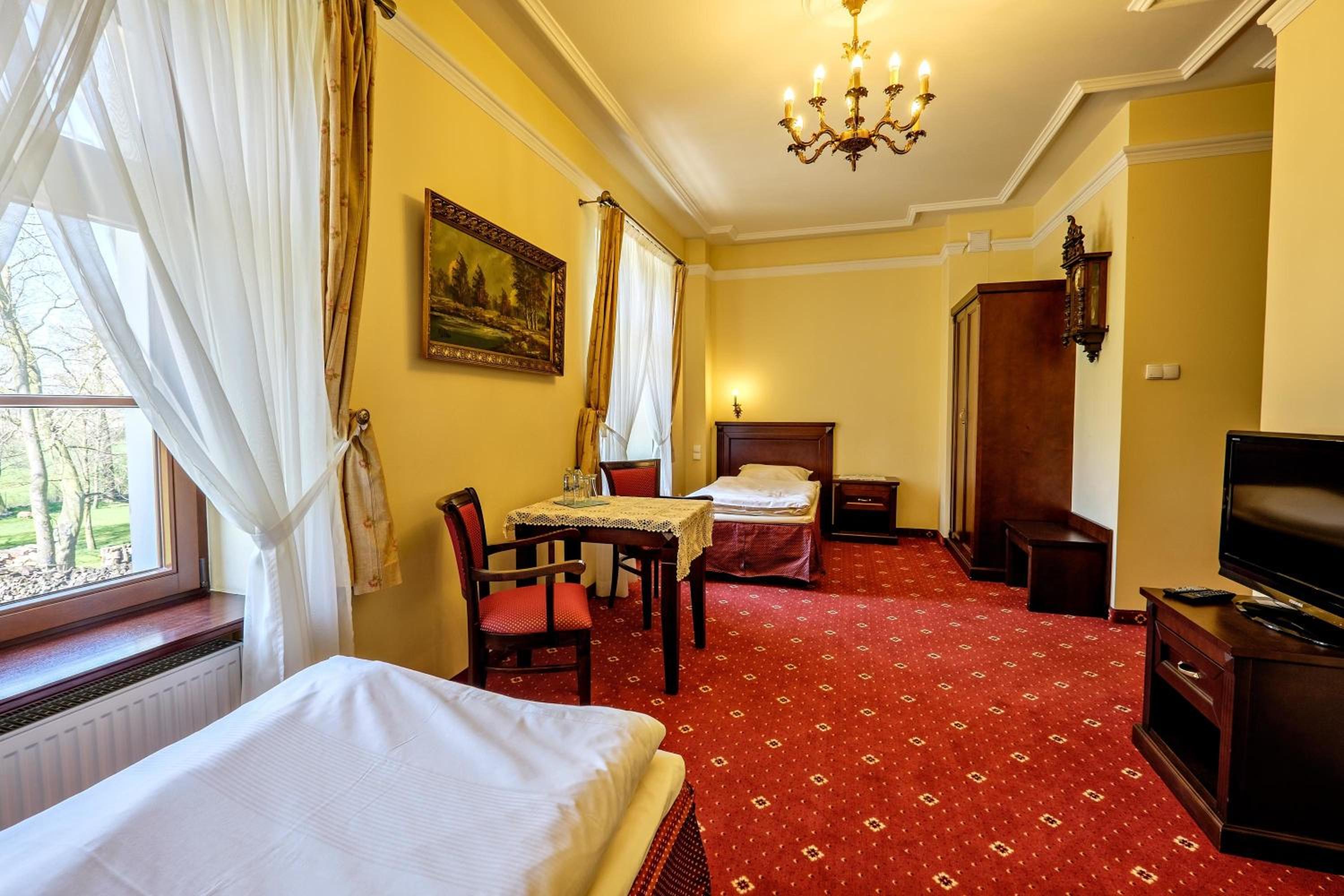 Superior Twin Room - Photo 1