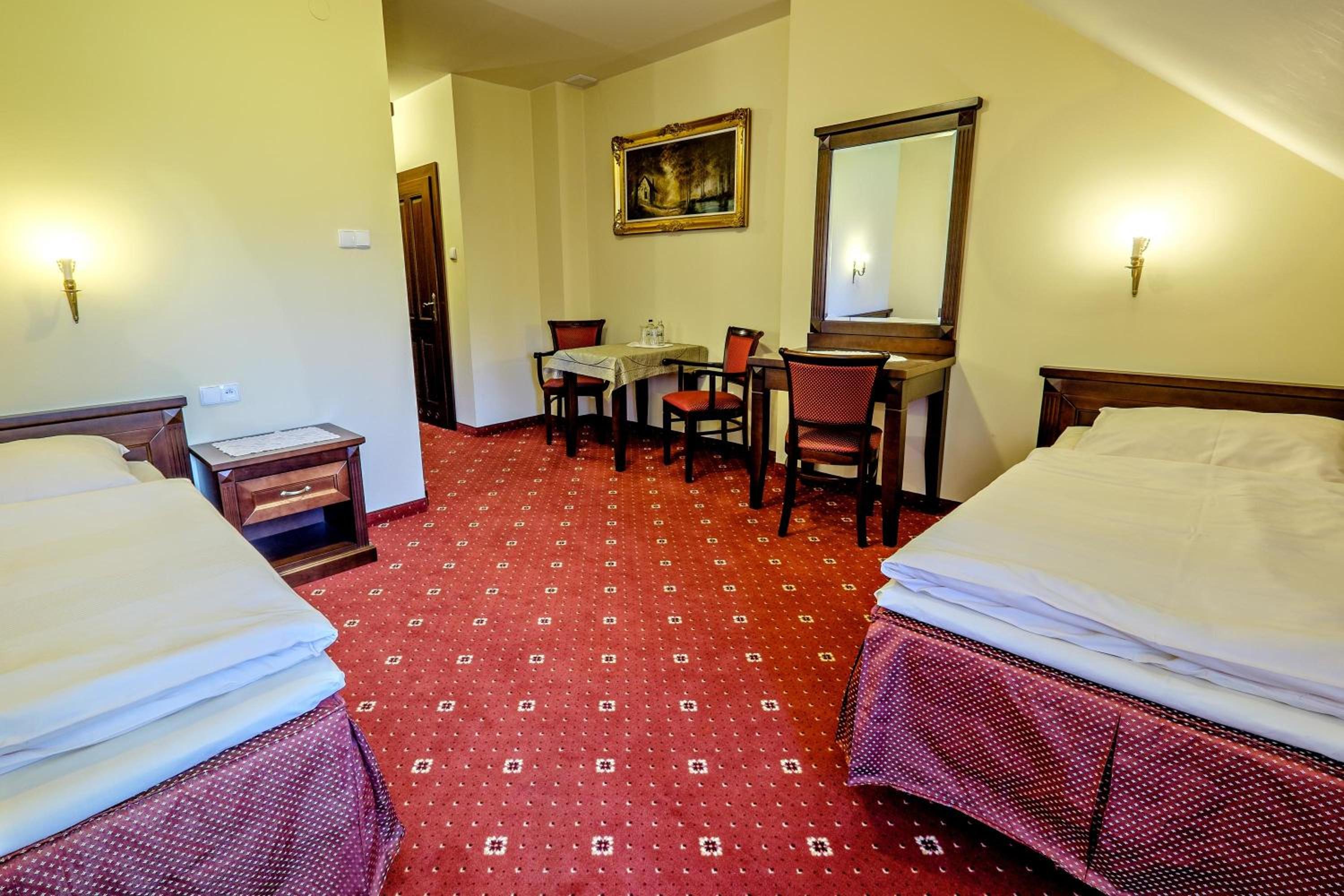 Superior Twin Room - Photo 17