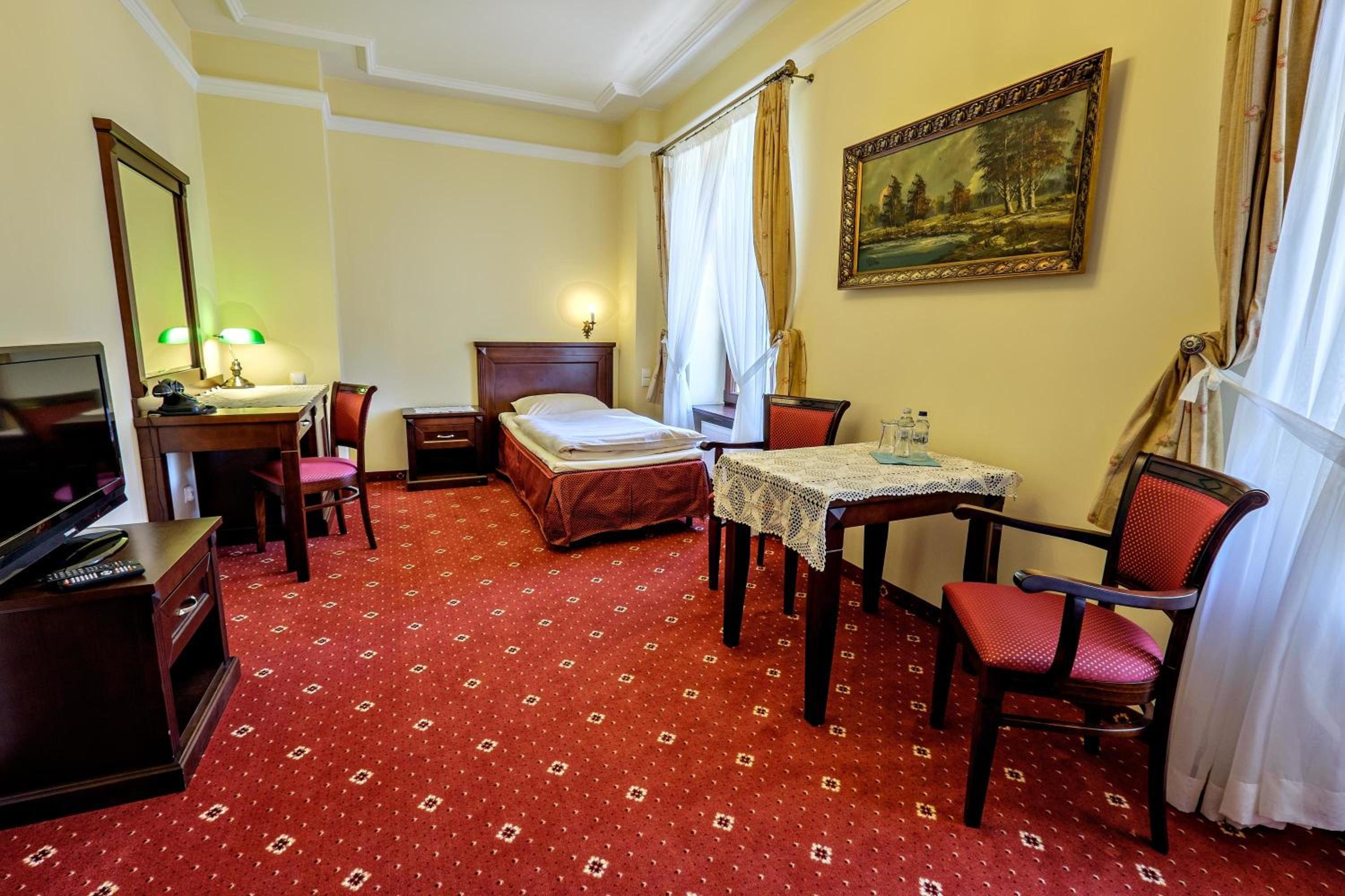 Superior Twin Room - Photo 4