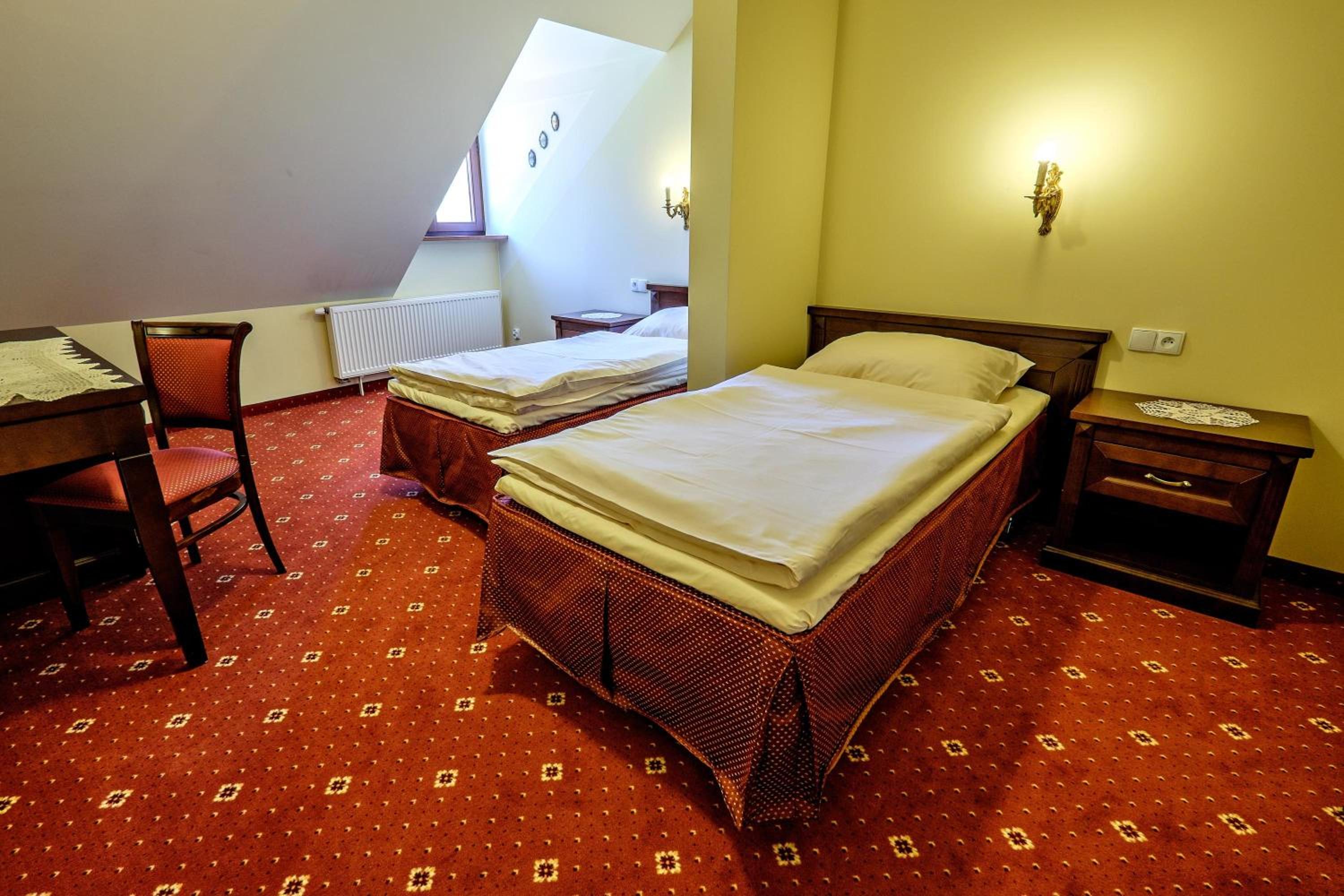 Superior Twin Room - Photo 6