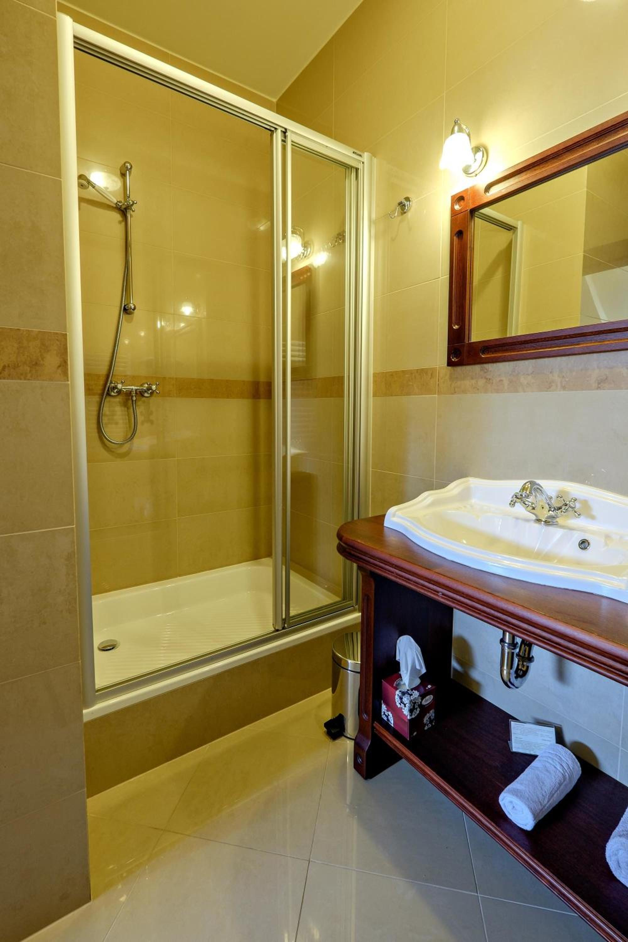 Single Room photo 2