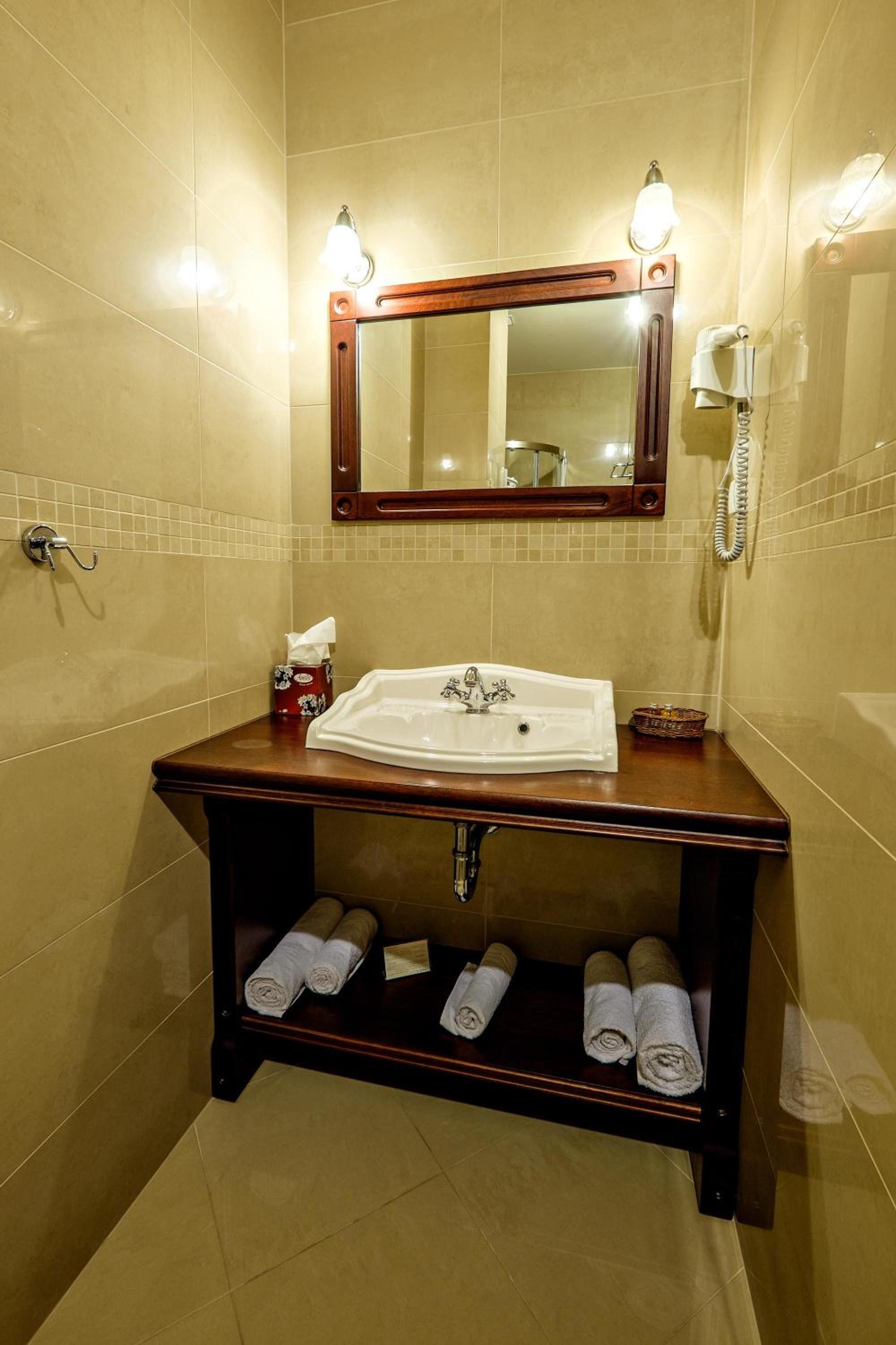 Superior Double Room - Photo 7