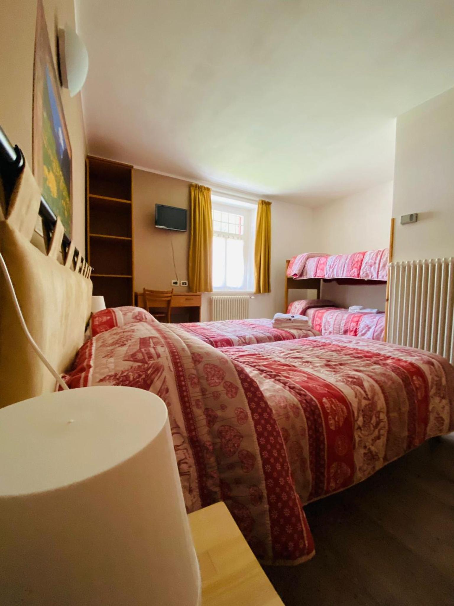 Quadruple Room - Photo 6
