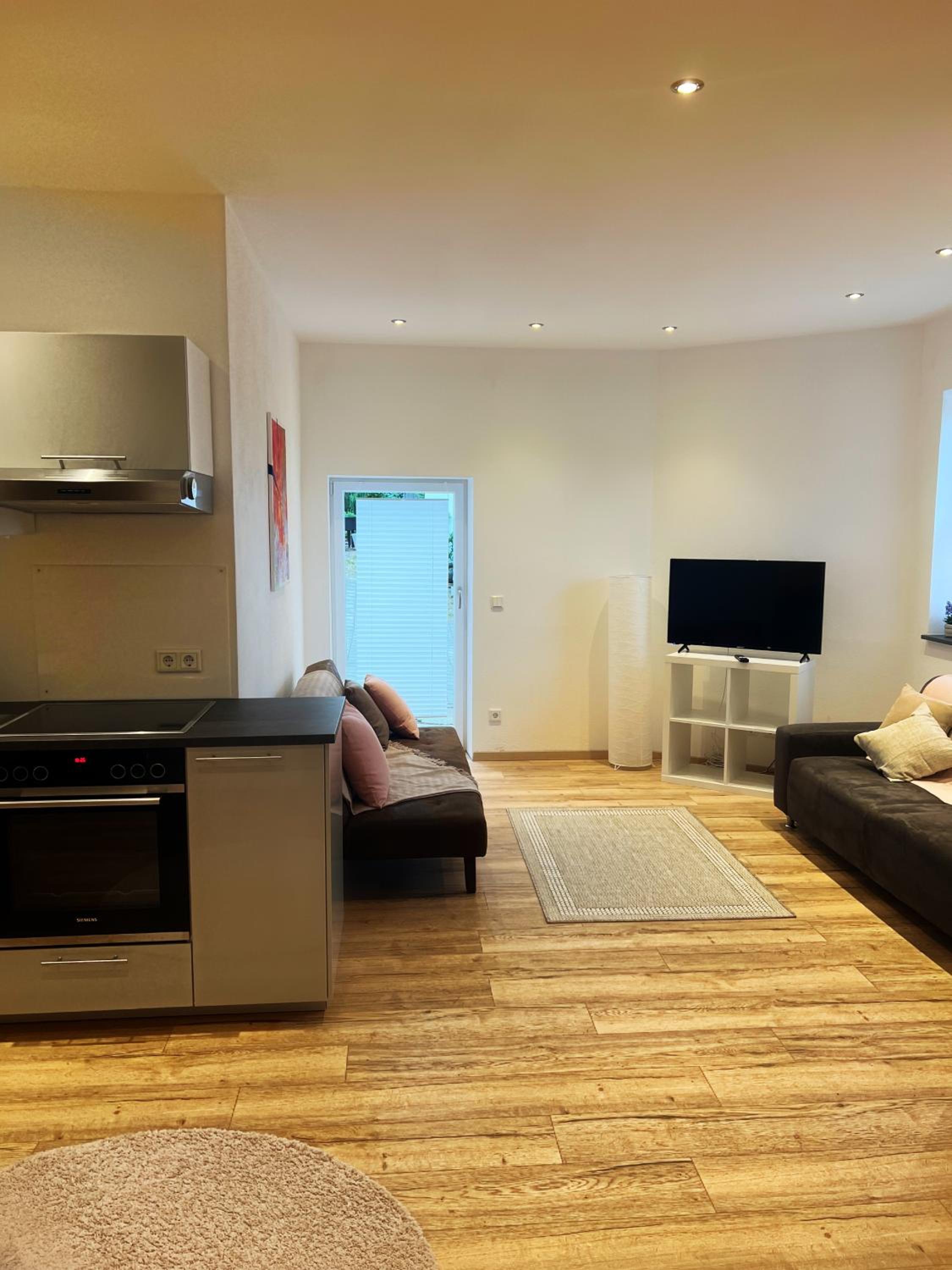 One-Bedroom Apartment photo 2