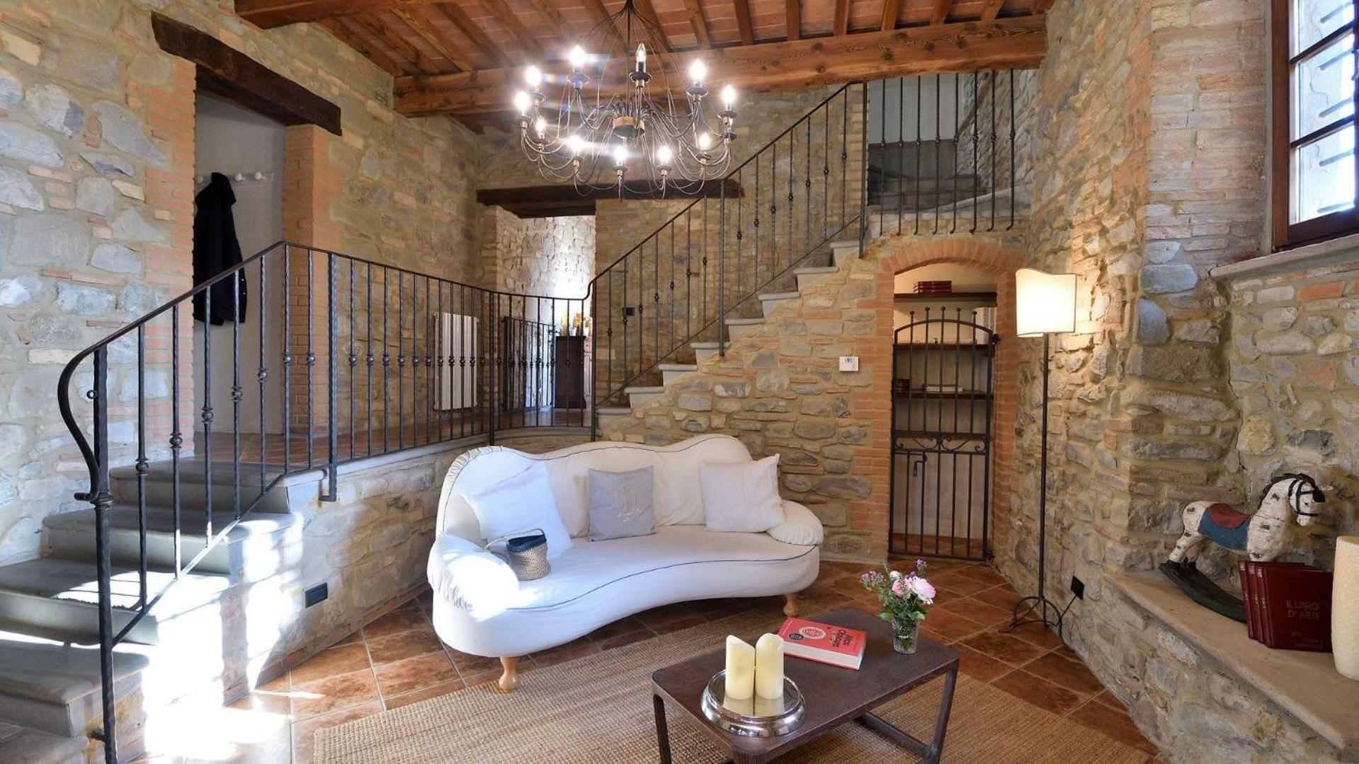 Four-Bedroom Villa photo 1
