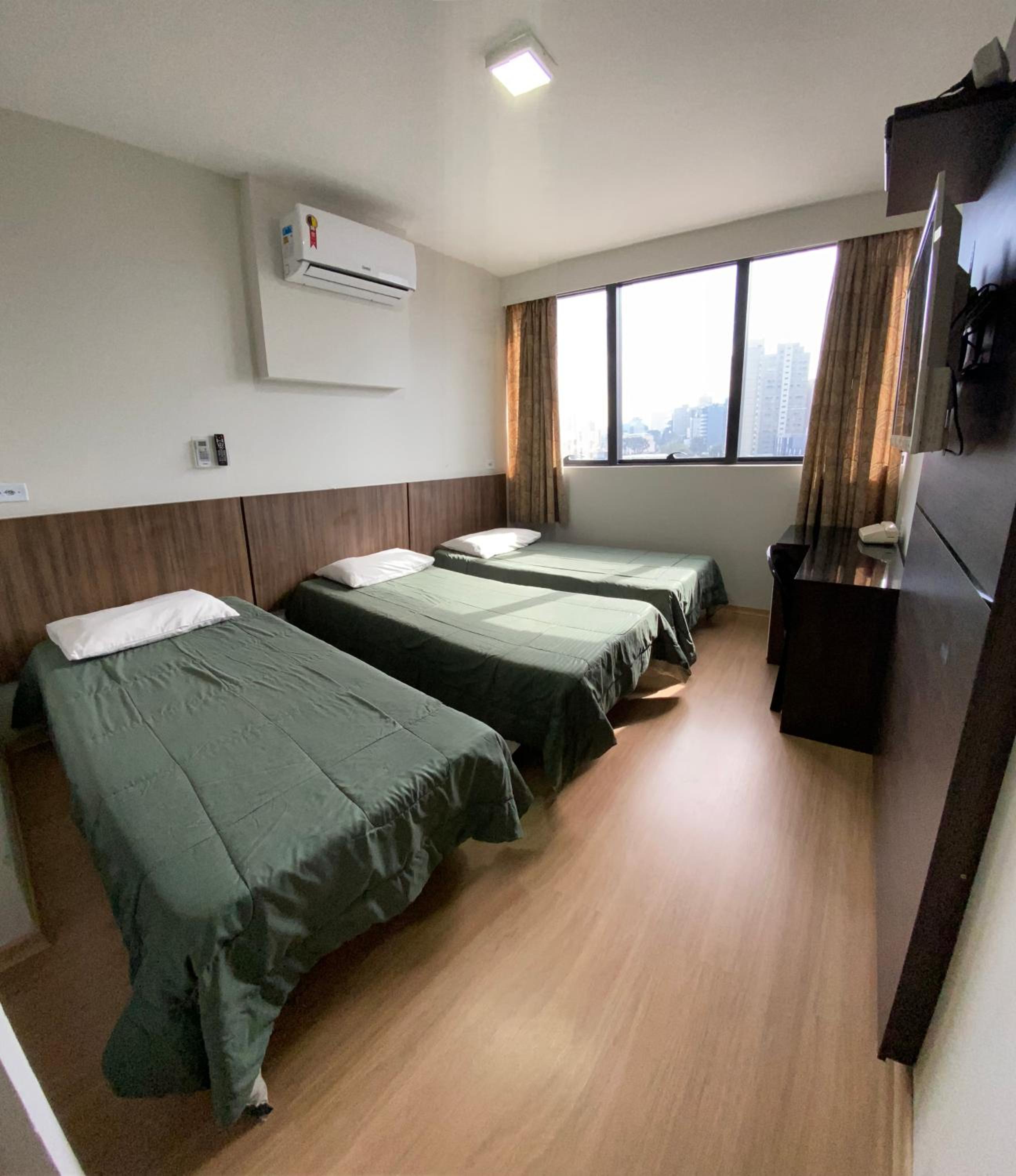 Deluxe Triple Room