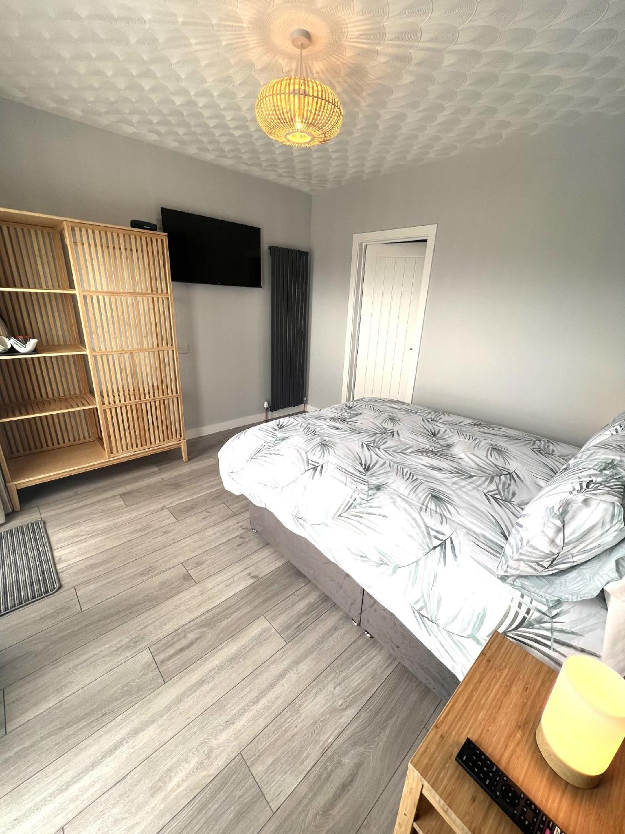 Standard Double Room photo 3