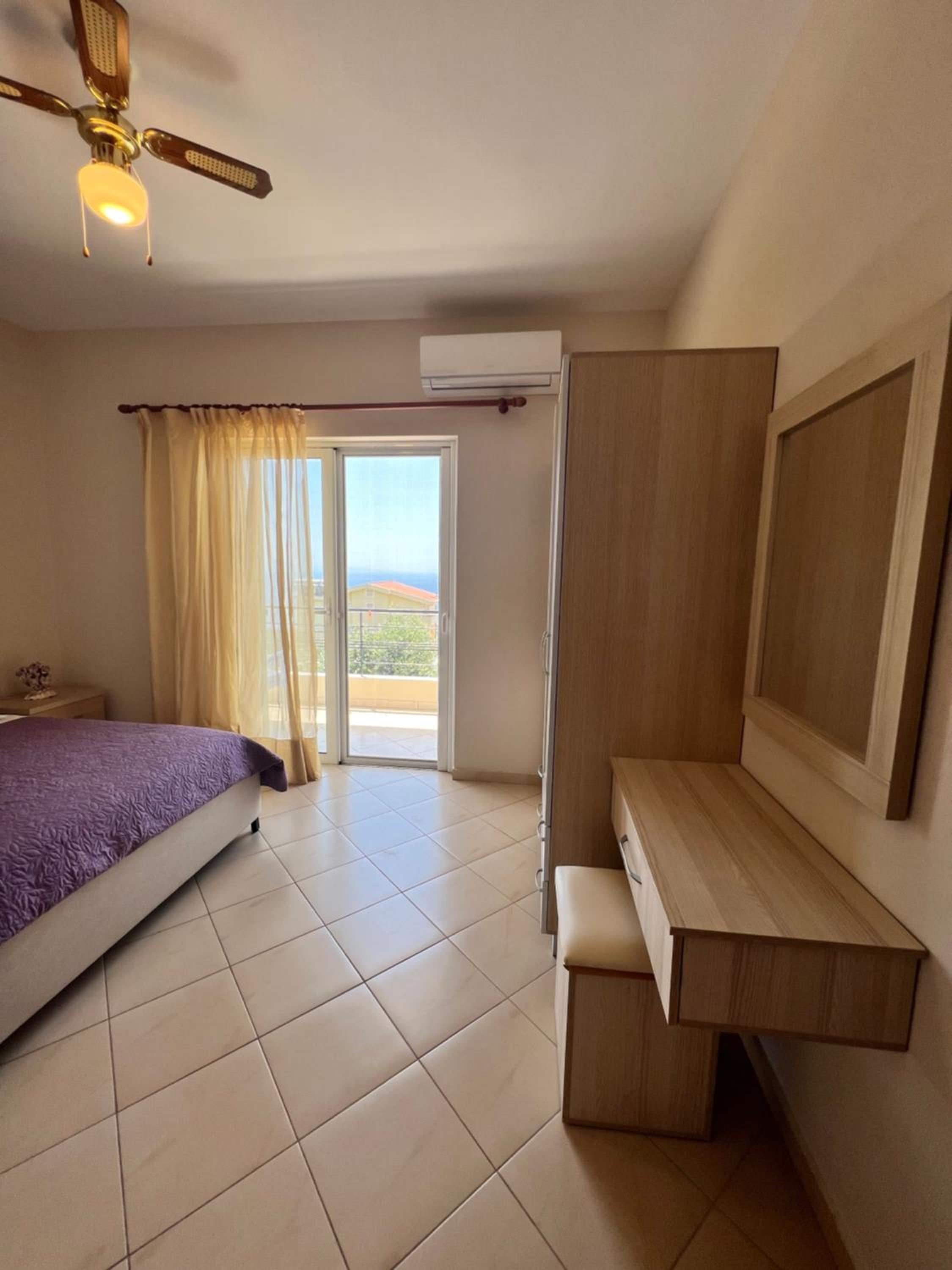 Deluxe Double Room with Balcony and Sea View photo 3