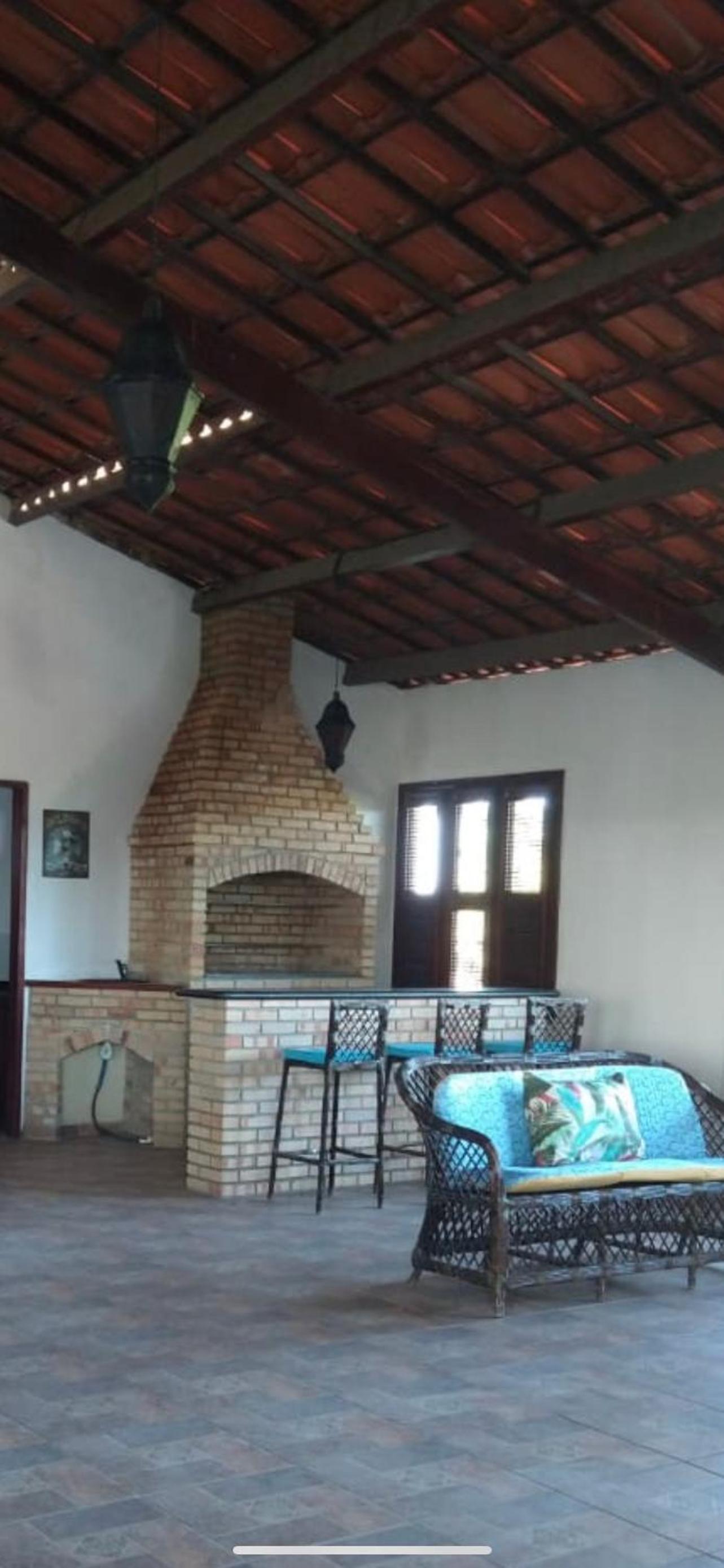 Family Room With Balcony photo 1