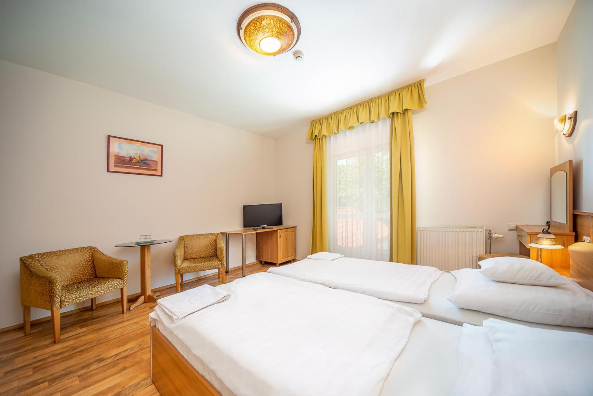 Double Room photo 2