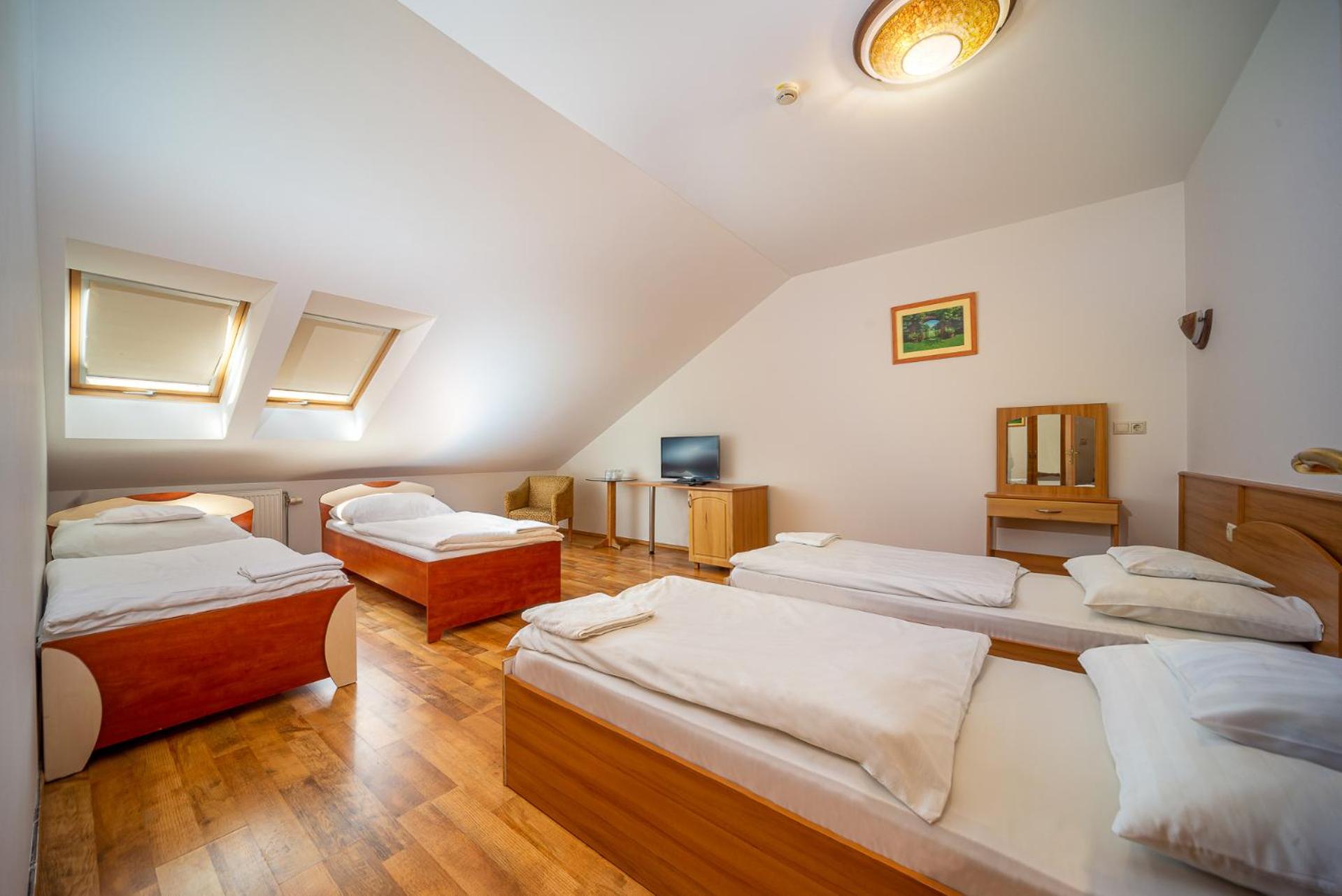 Quadruple Room photo 1