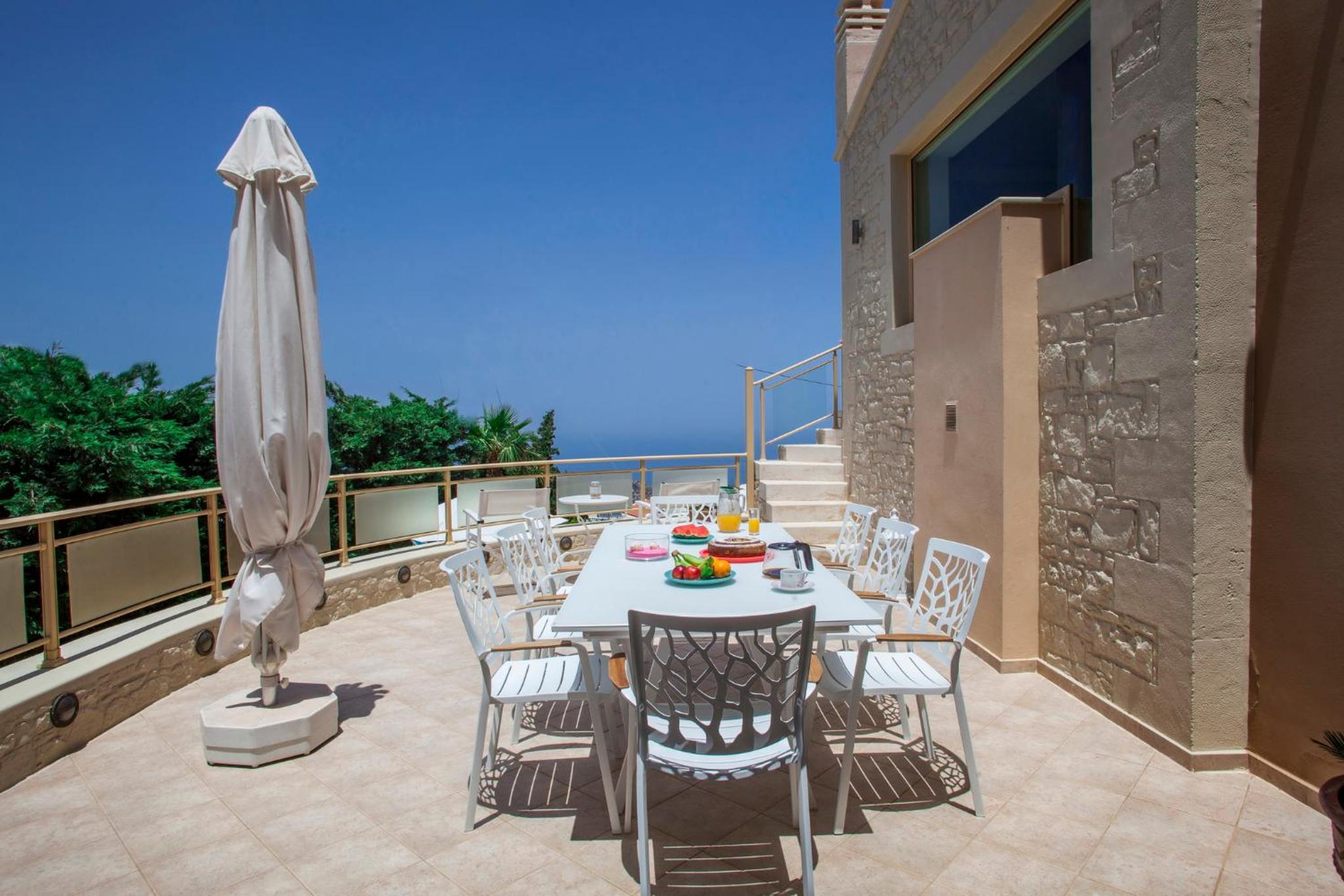 Deluxe Villa photo 3