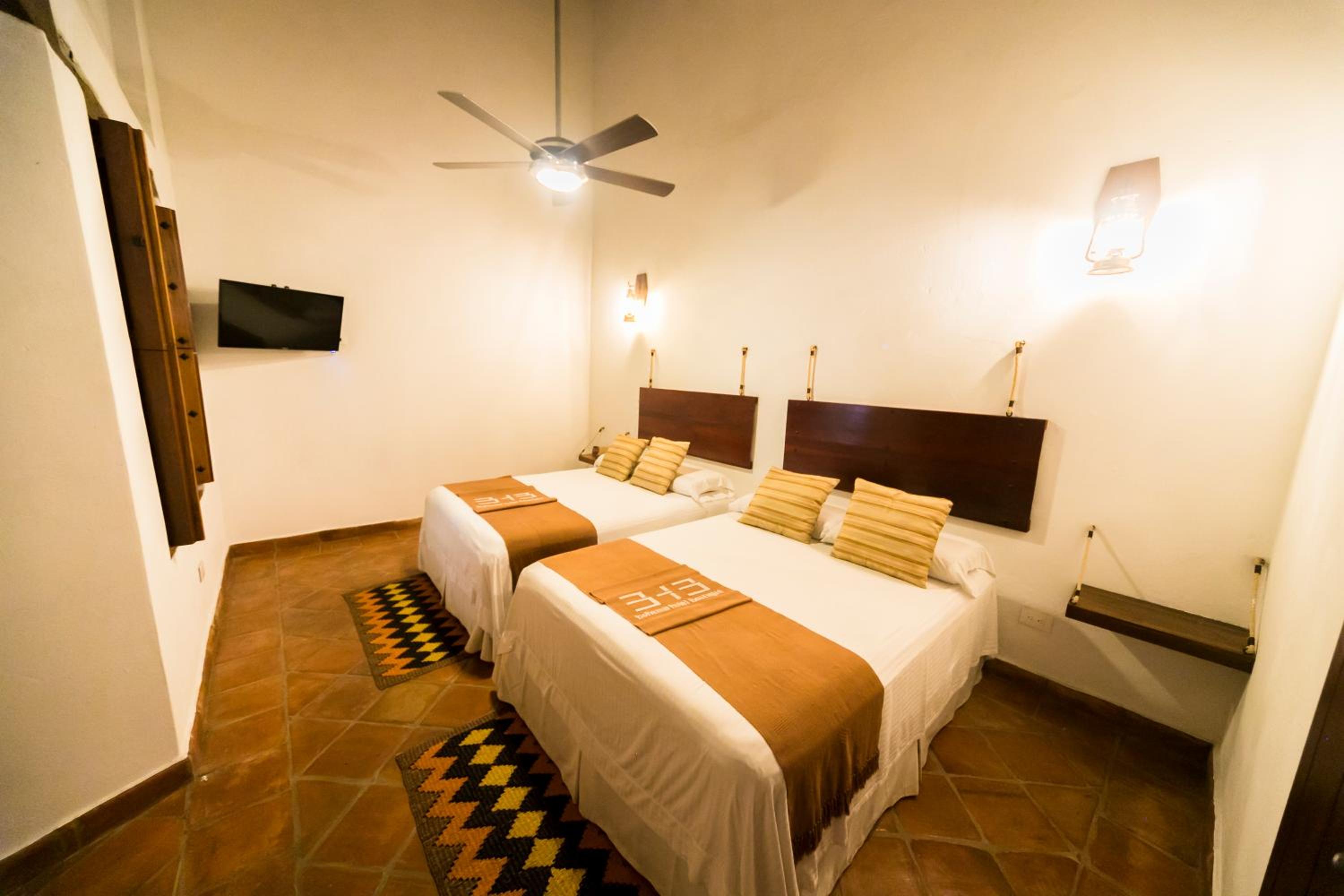 Double or Twin Room photo 2