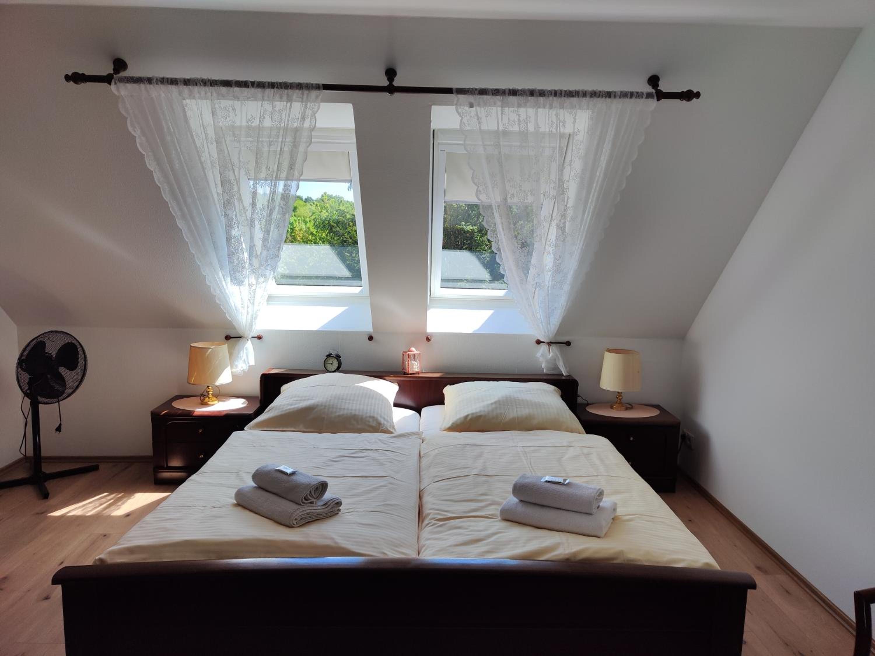 Triple Room with Private Bathroom photo 2