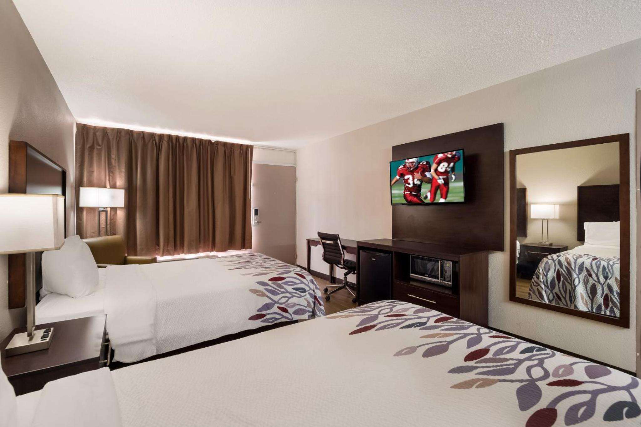 Deluxe Double Room with Two Double Beds Smoke Free