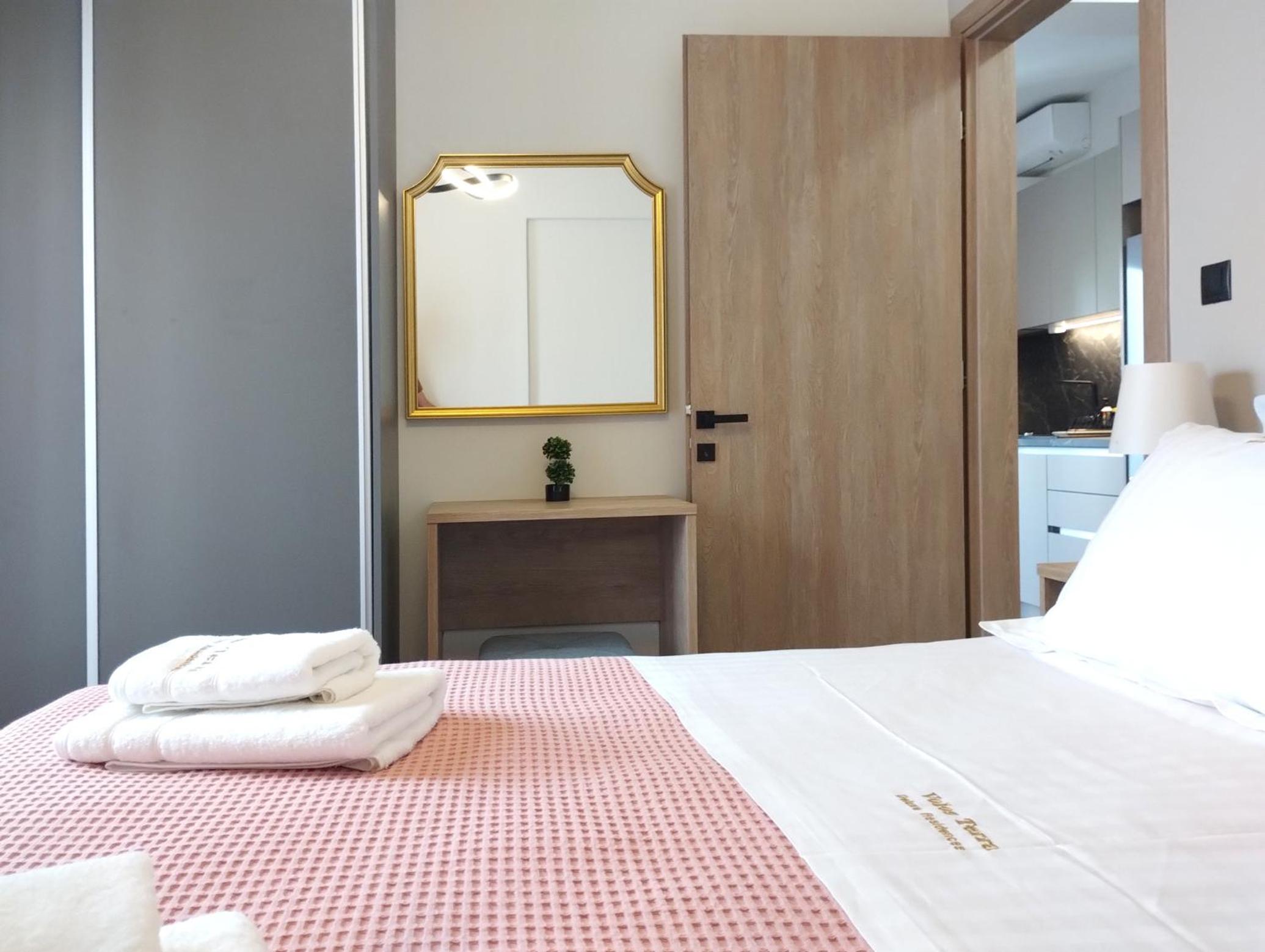Apartment with Mountain View - Photo 26