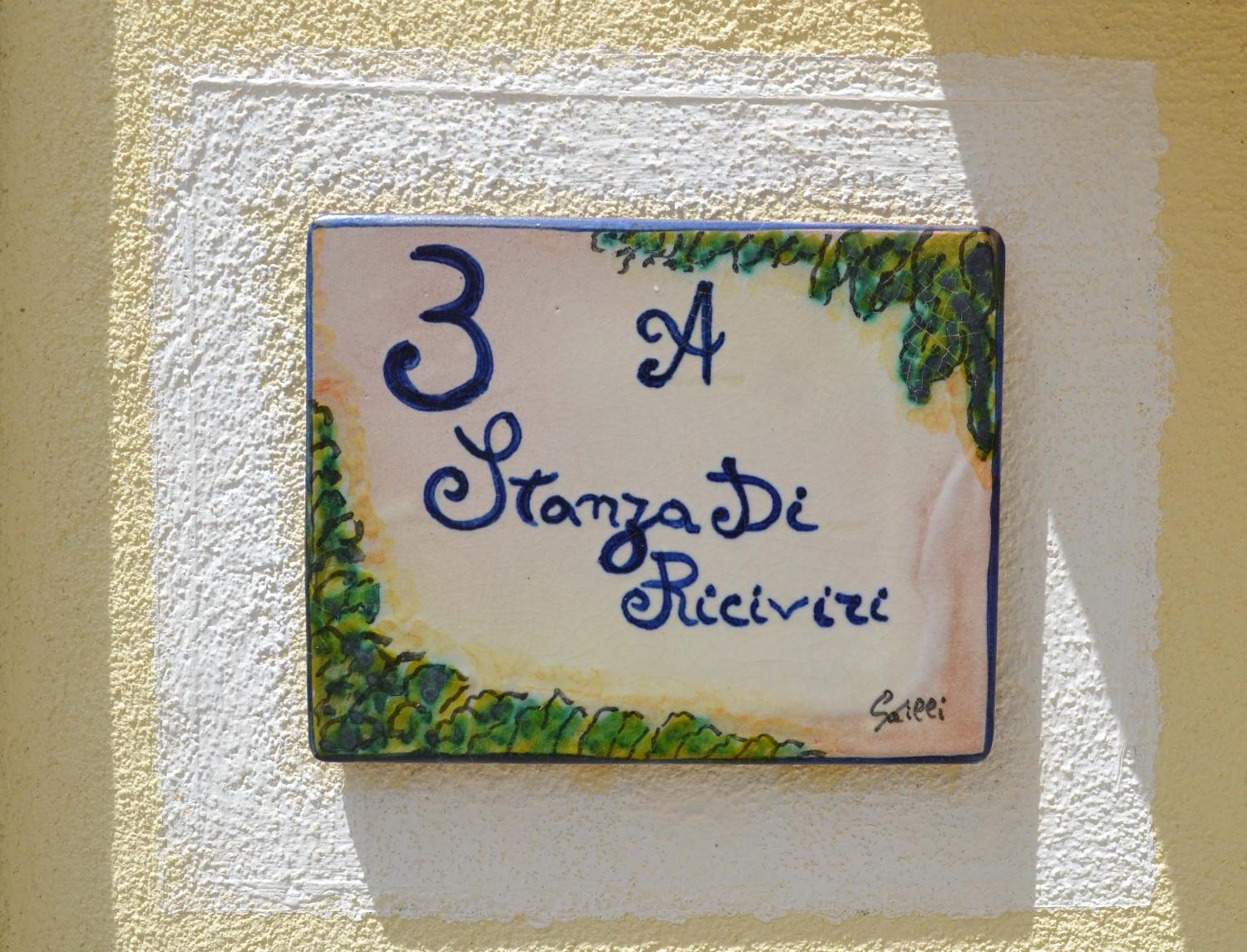 Double Room - Photo 7