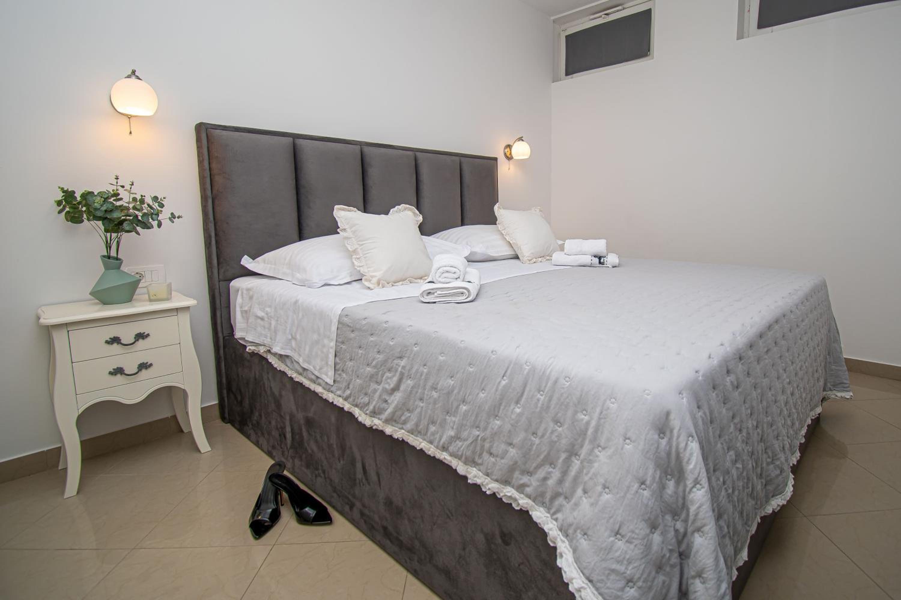 One-Bedroom Apartment with Terrace