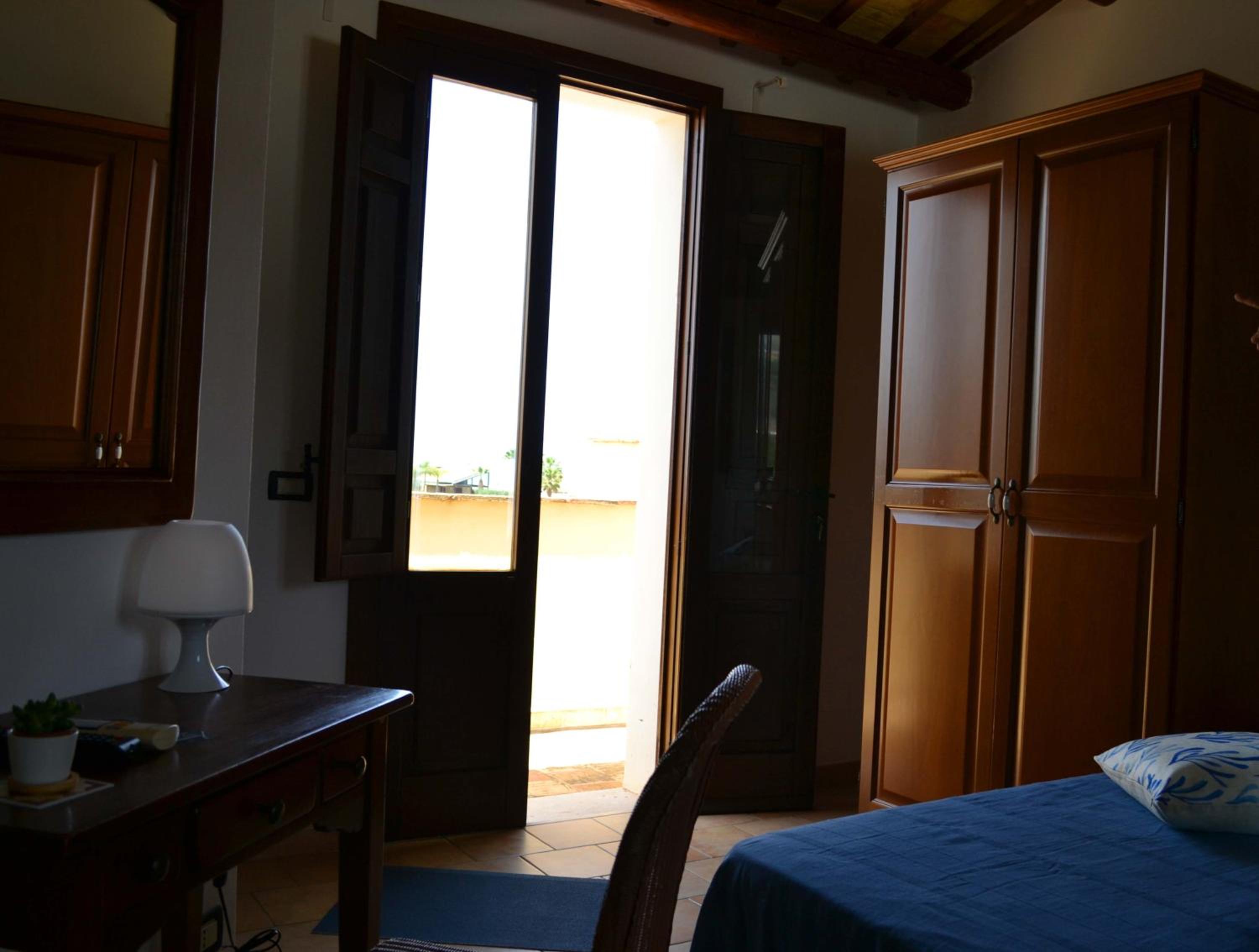 Comfort Triple Room - Photo 6