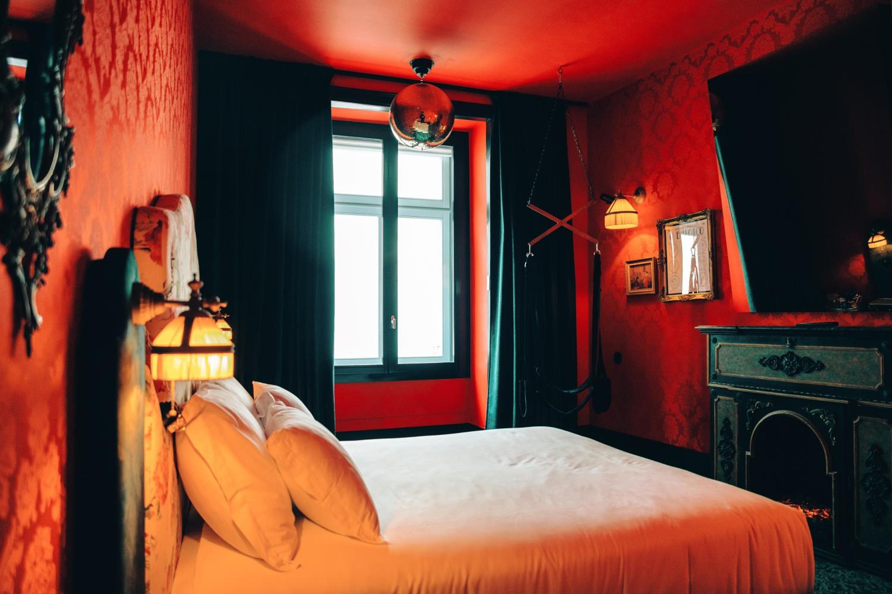 Double Room - Photo 20