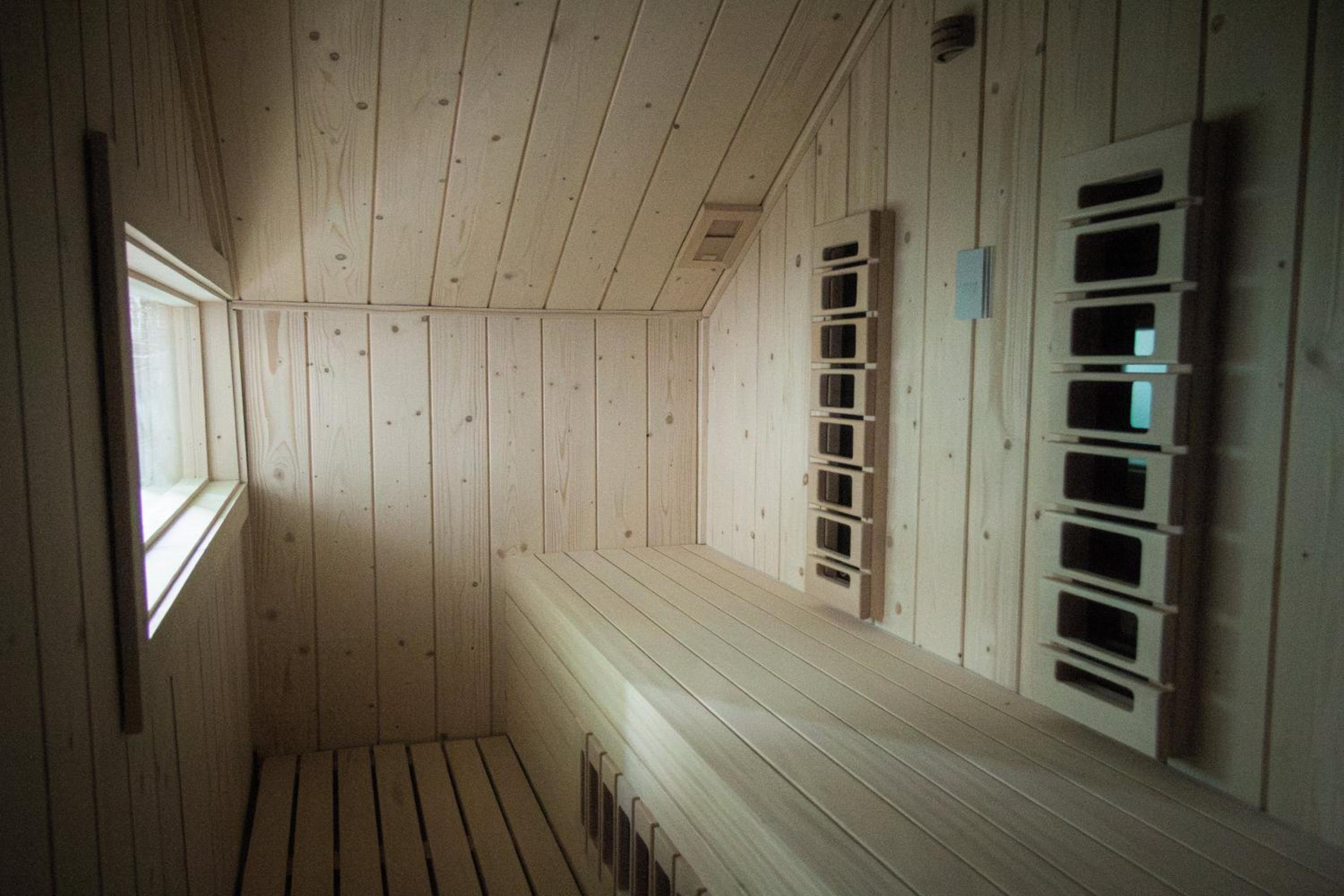 Suite with Sauna - Photo 8