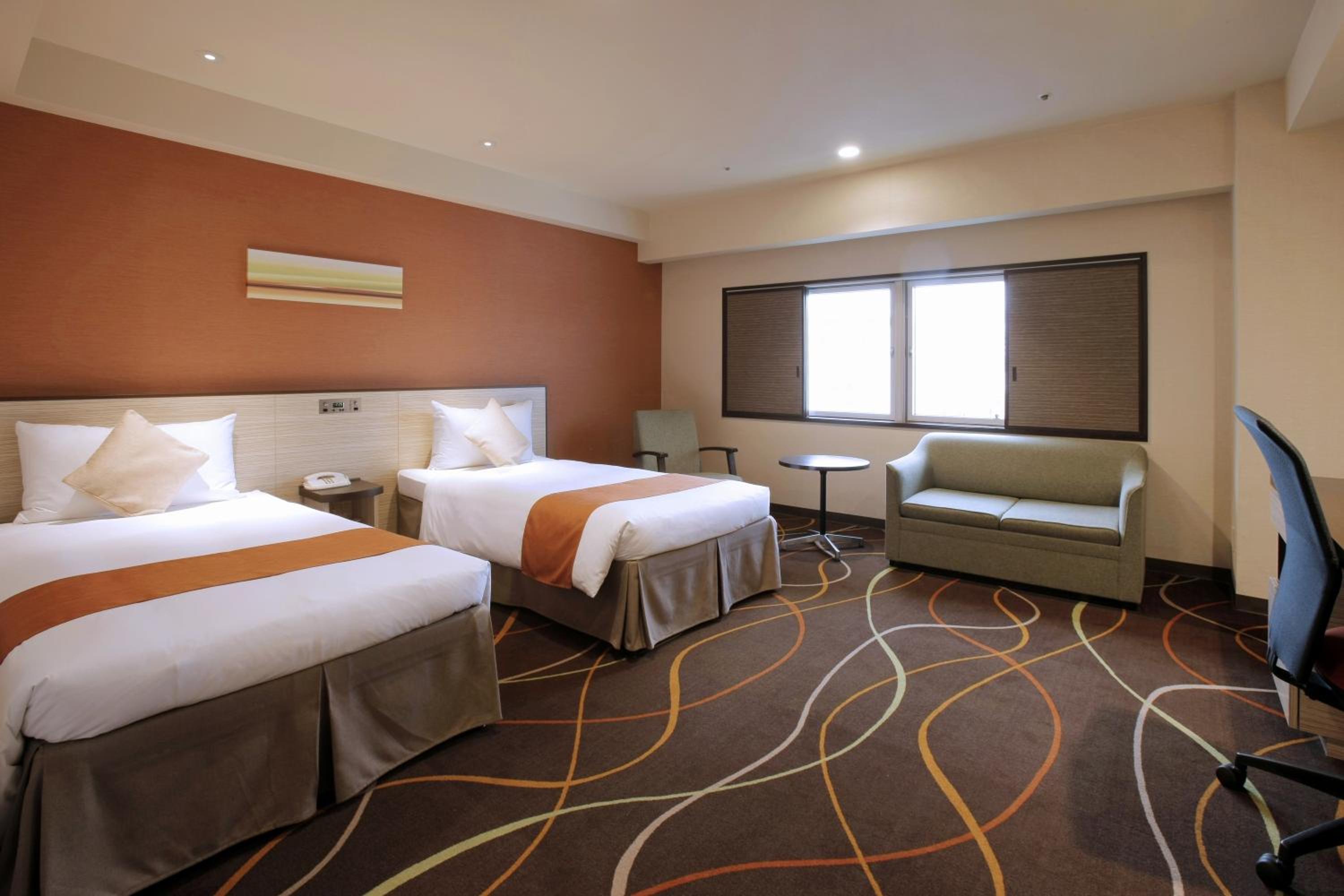 Superior Twin Room - Non-Smoking - Photo 9