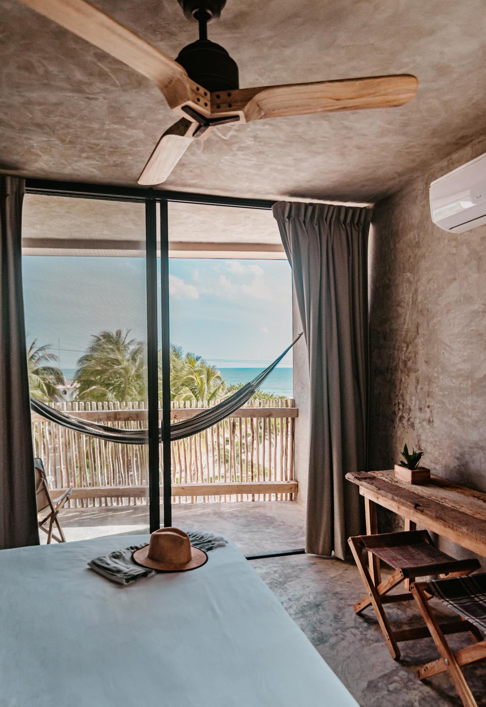 Double Room with Sea View - Photo 10