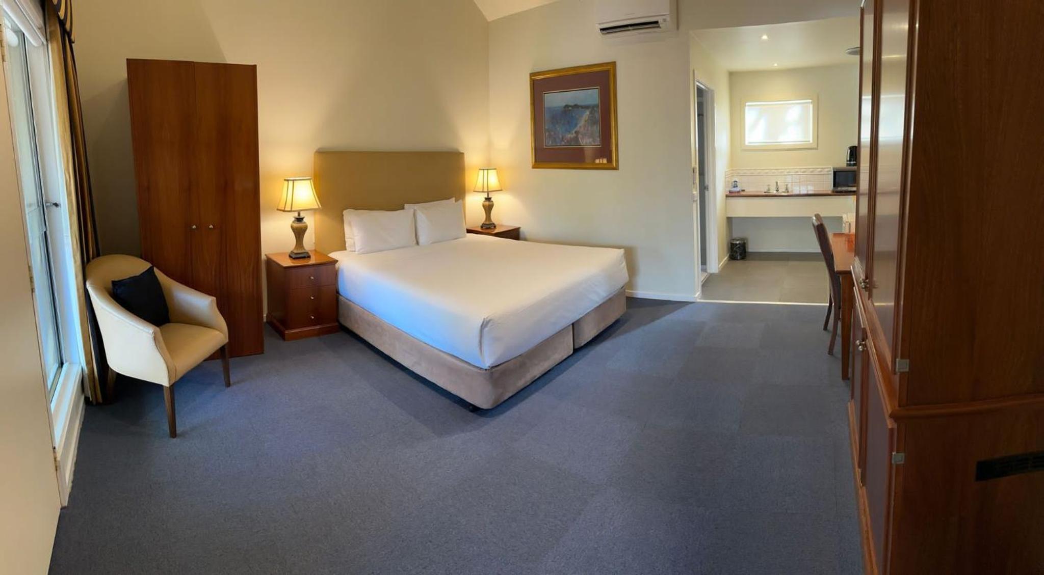 Standard Room photo 3