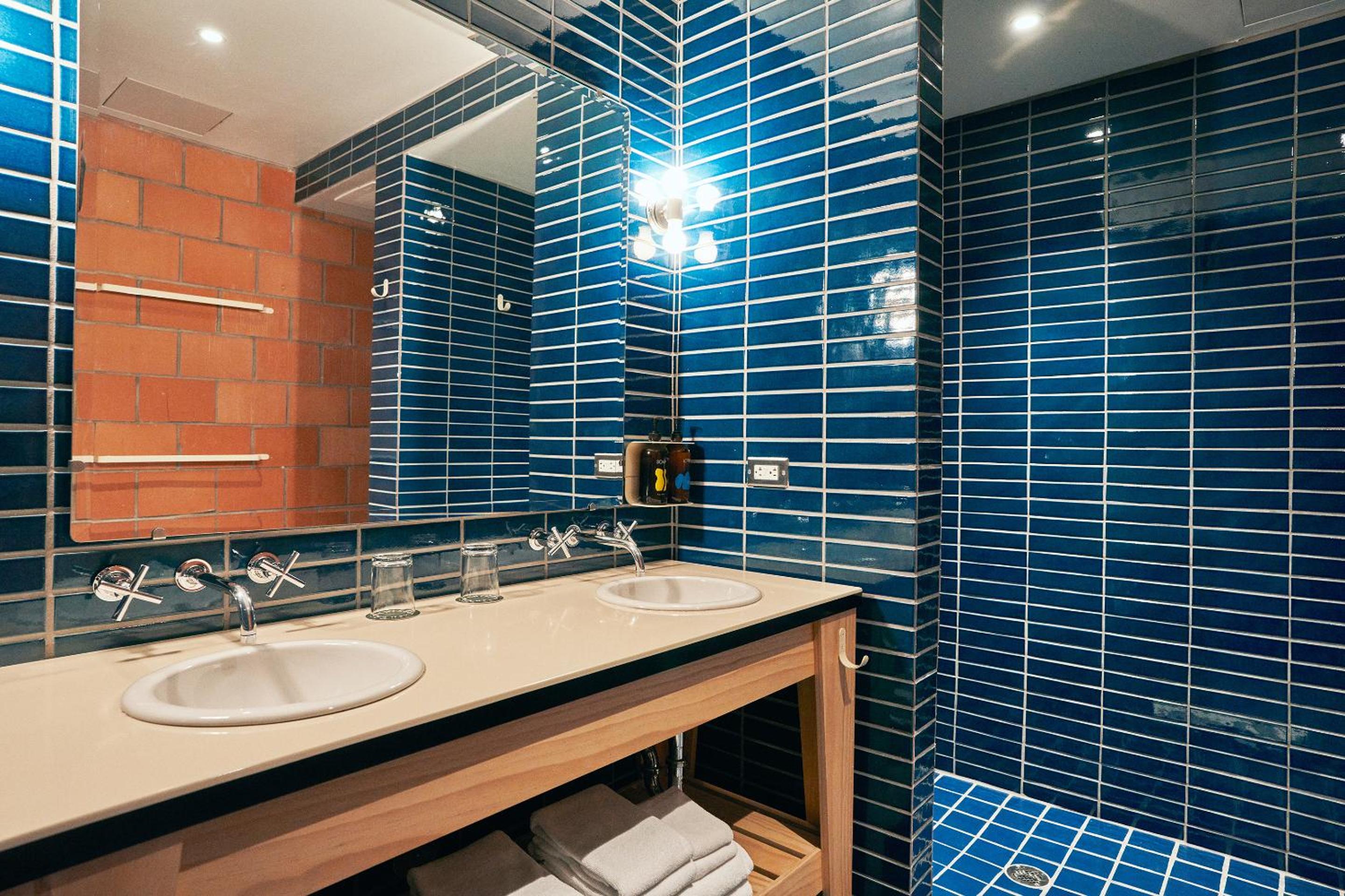 Double Room - Photo 3