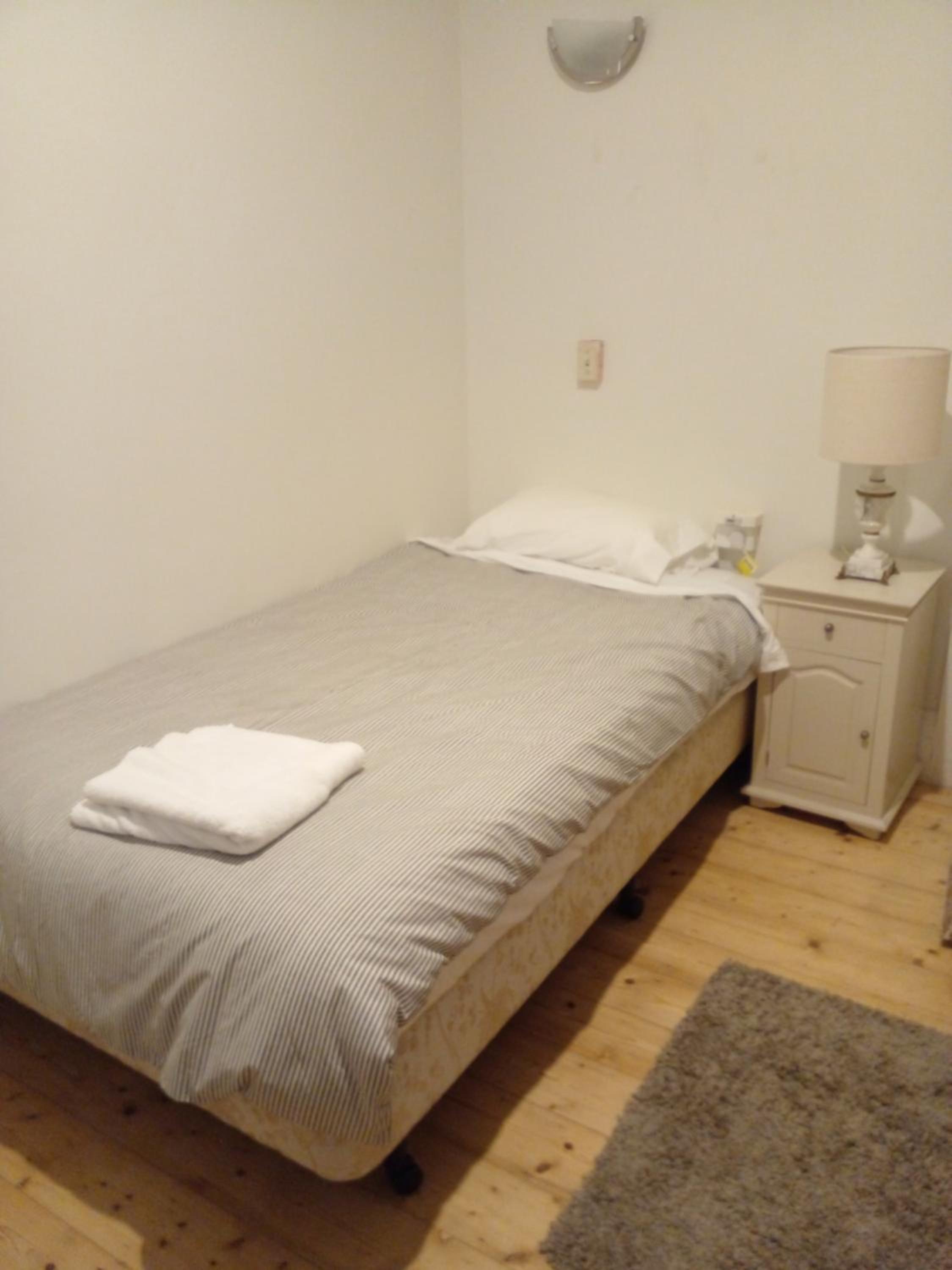 Single Room with Shared Bathroom