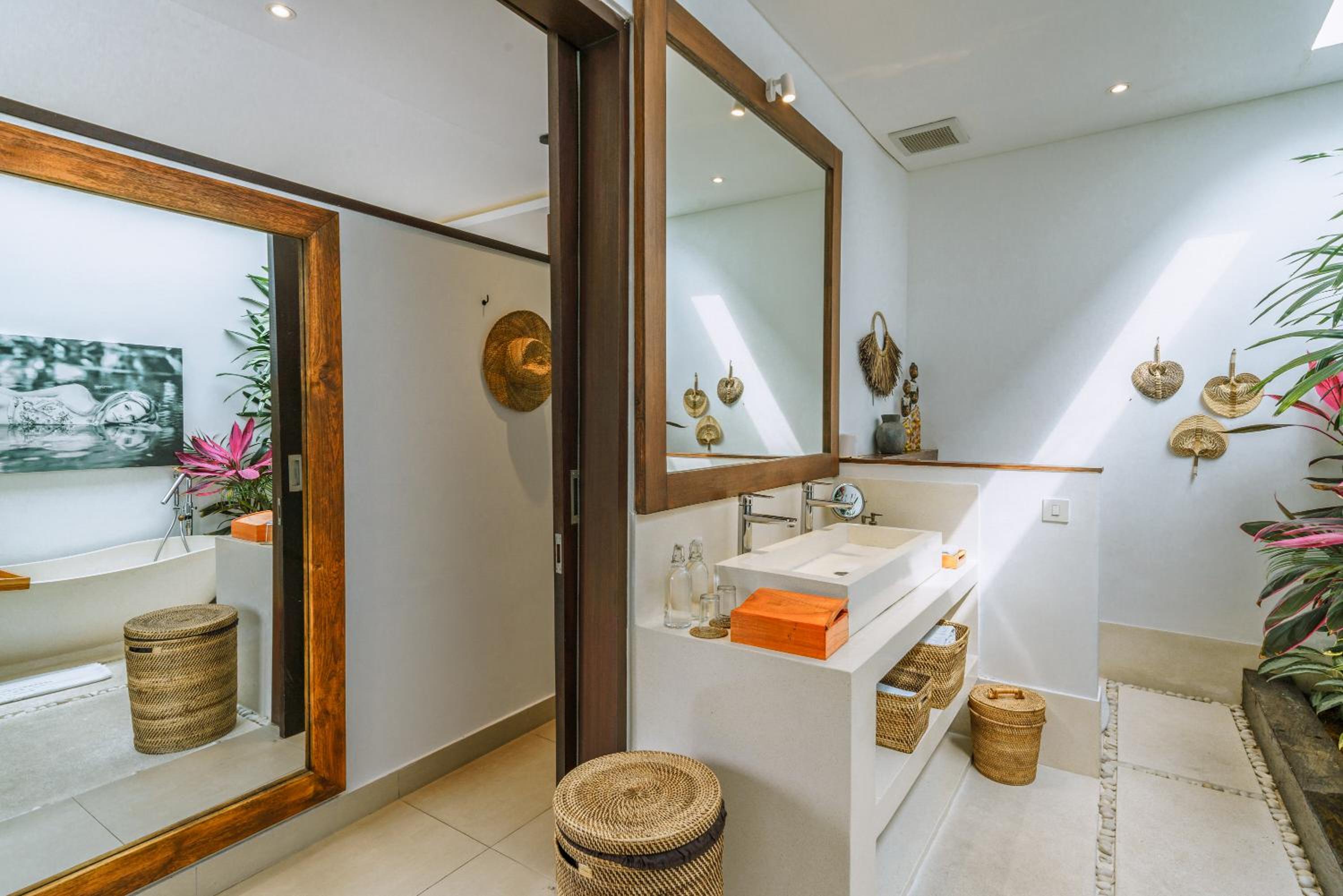 Two-Bedroom Luxury Pool Villa Jungle View - Photo 11