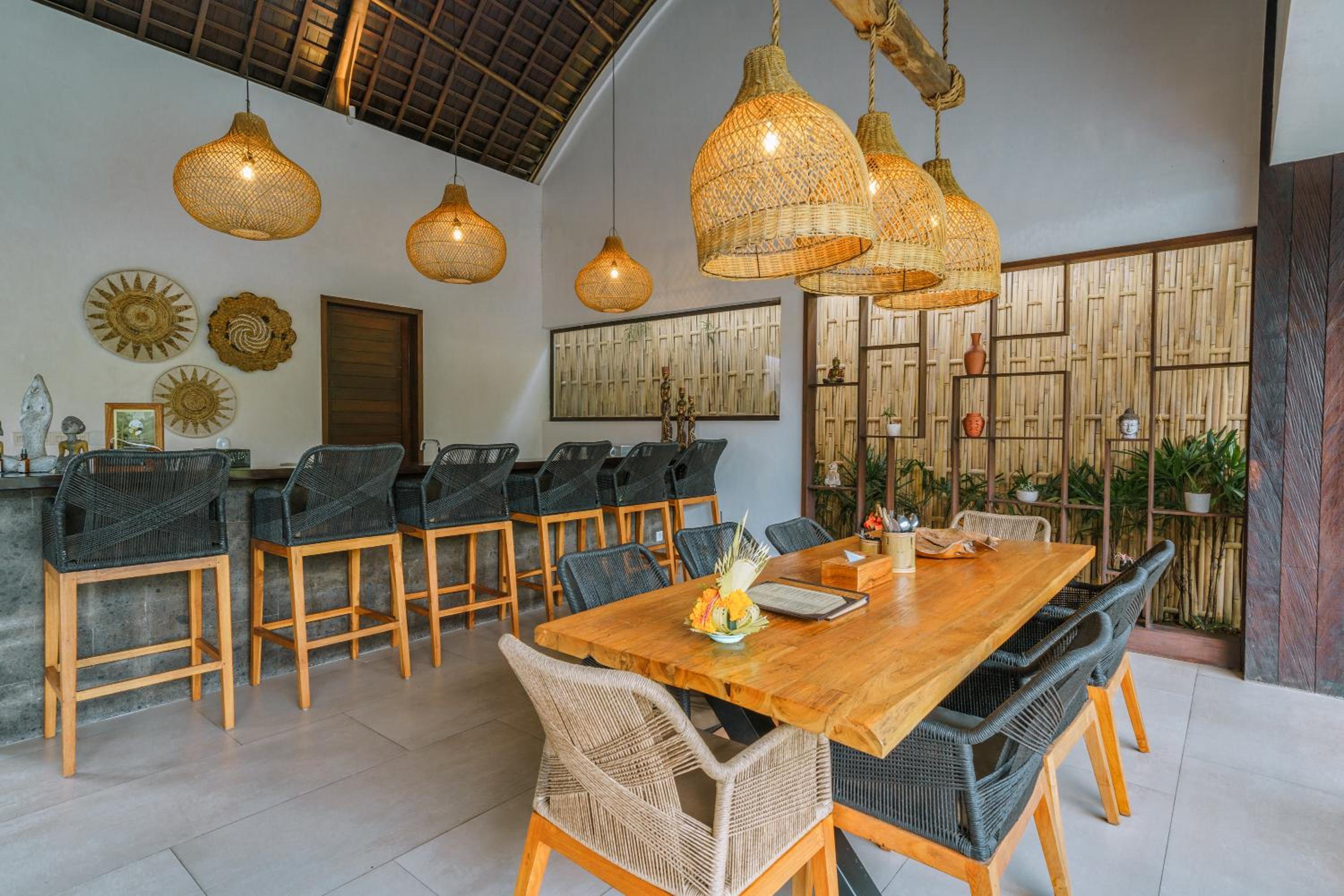 Three-Bedroom Luxury Pool Villa Garden View - Photo 5