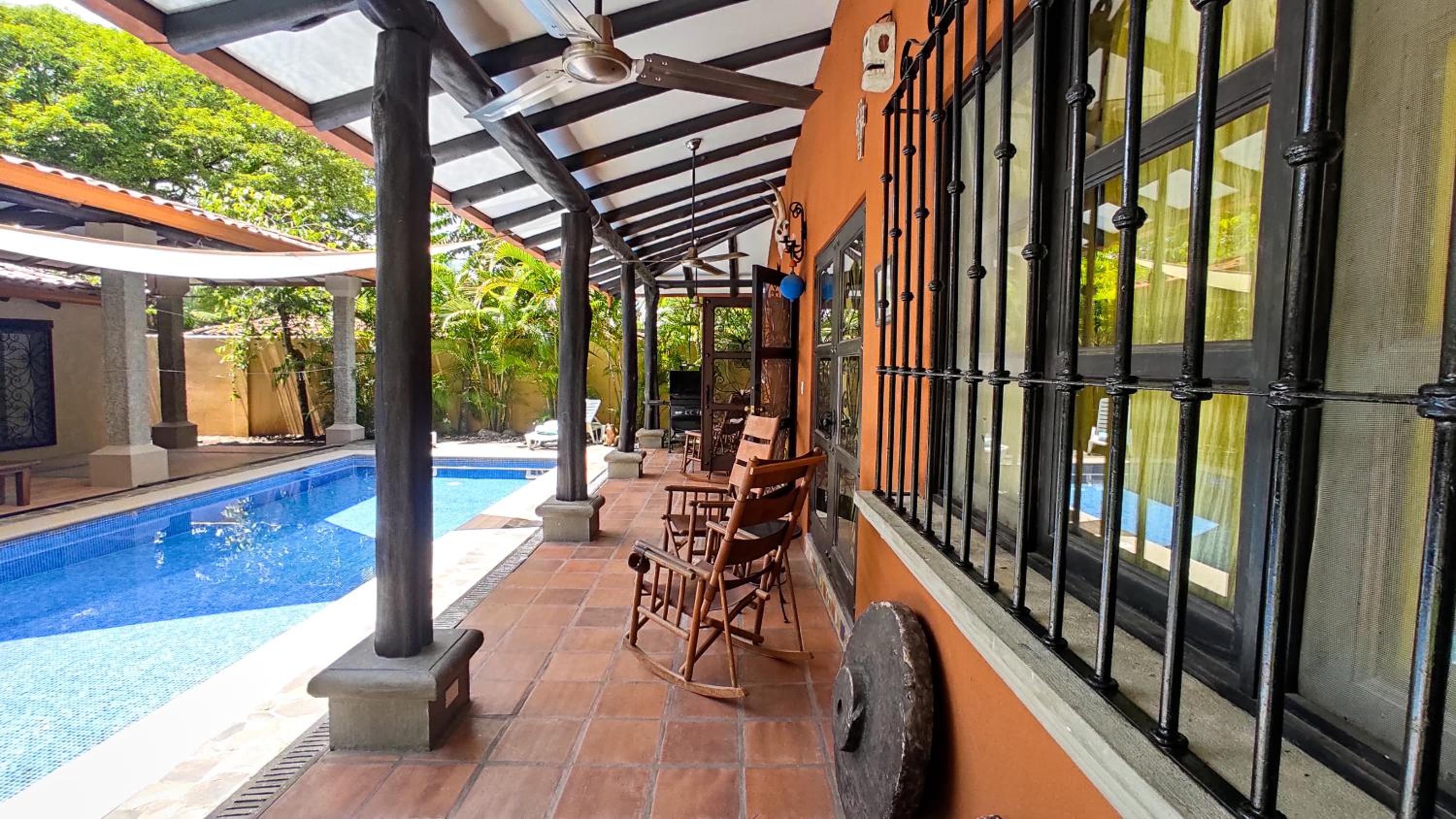 Villa photo 3