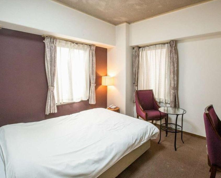 Double Room with Small Double Bed - Non-Smoking photo 1